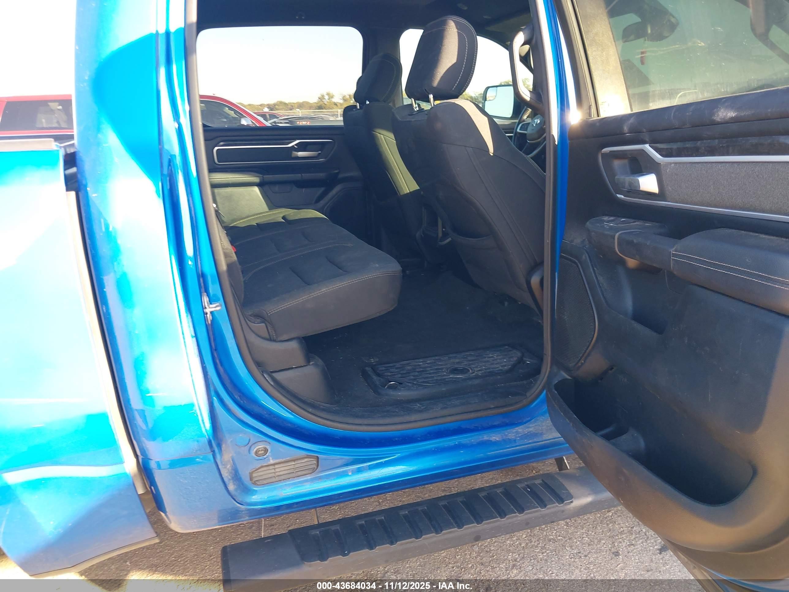 RAM 1500 image 8