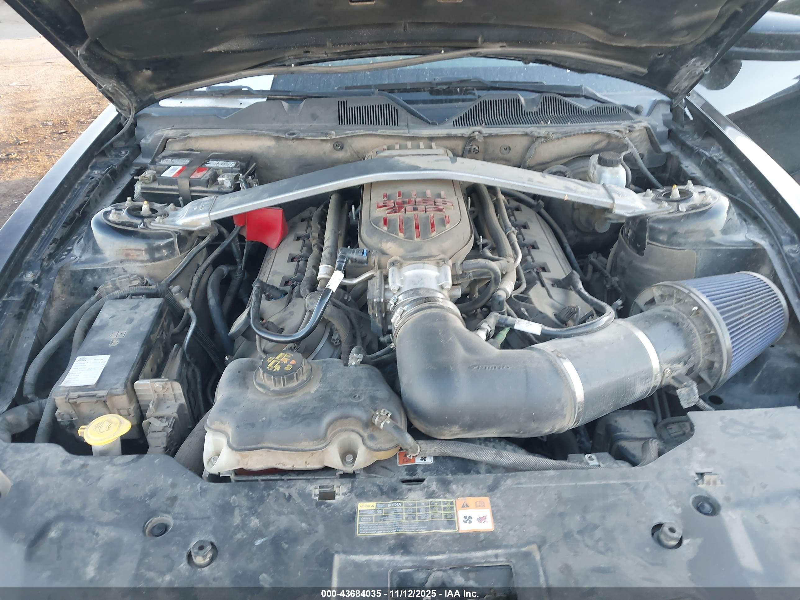 FORD MUSTANG image 10