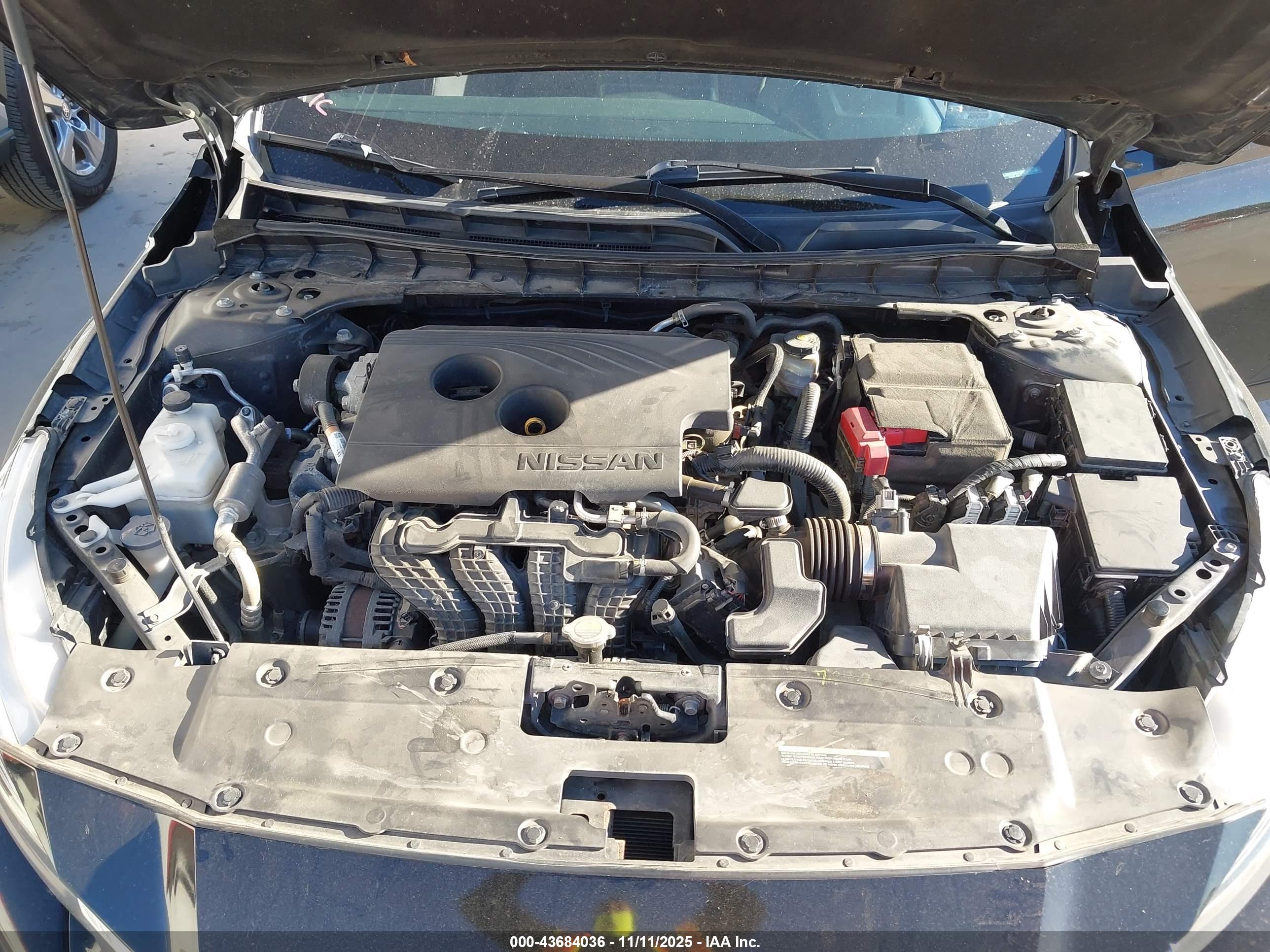 NISSAN ALTIMA image 10