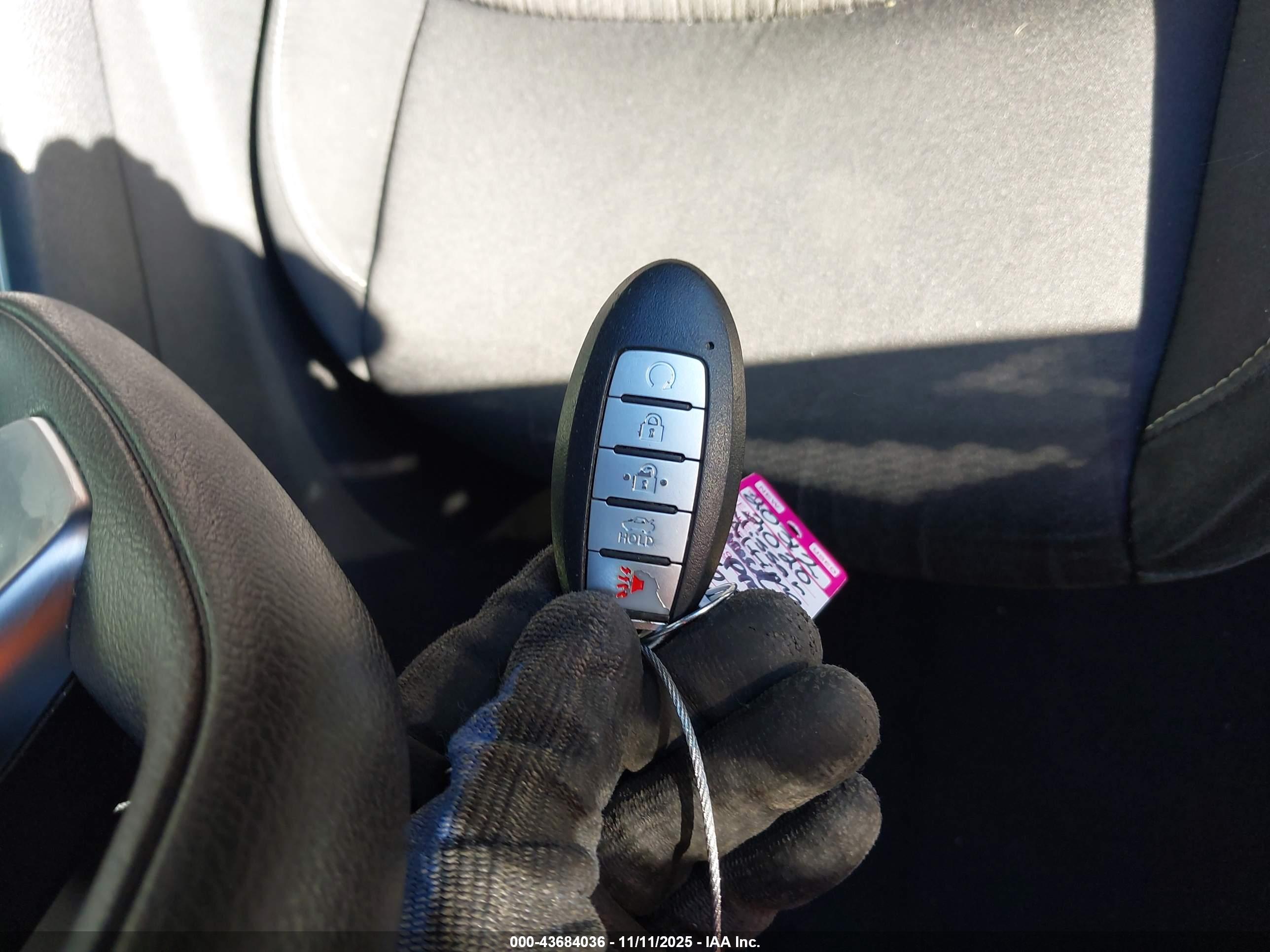 NISSAN ALTIMA image 11
