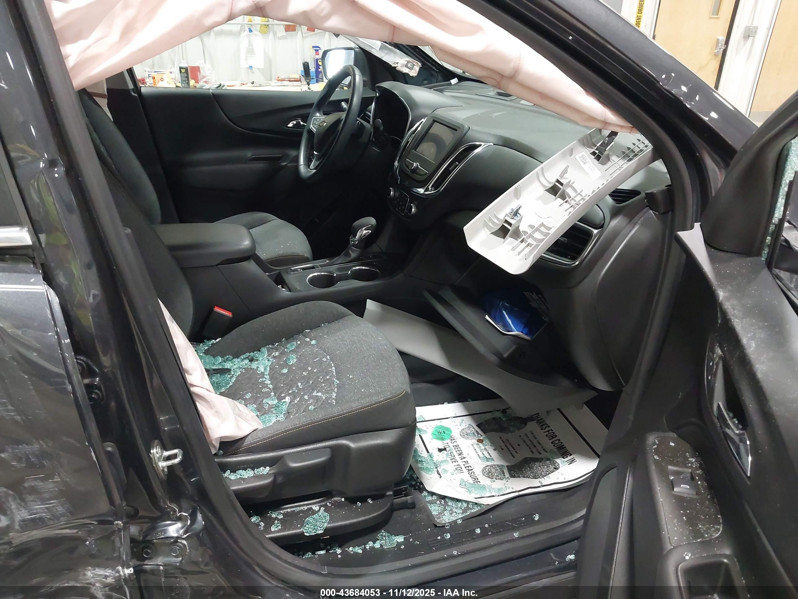 CHEVROLET EQUINOX image 5