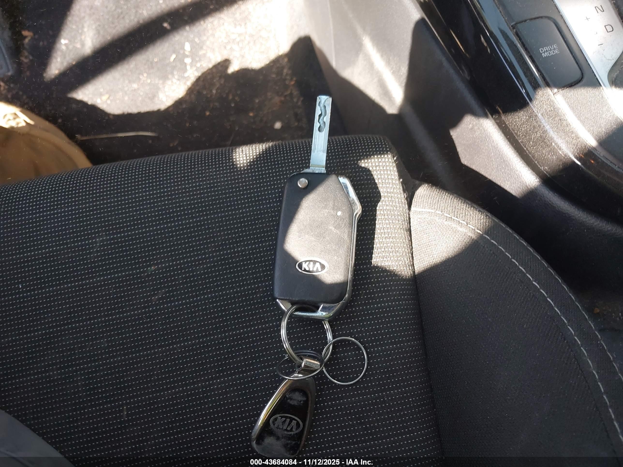 KIA FORTE image 11