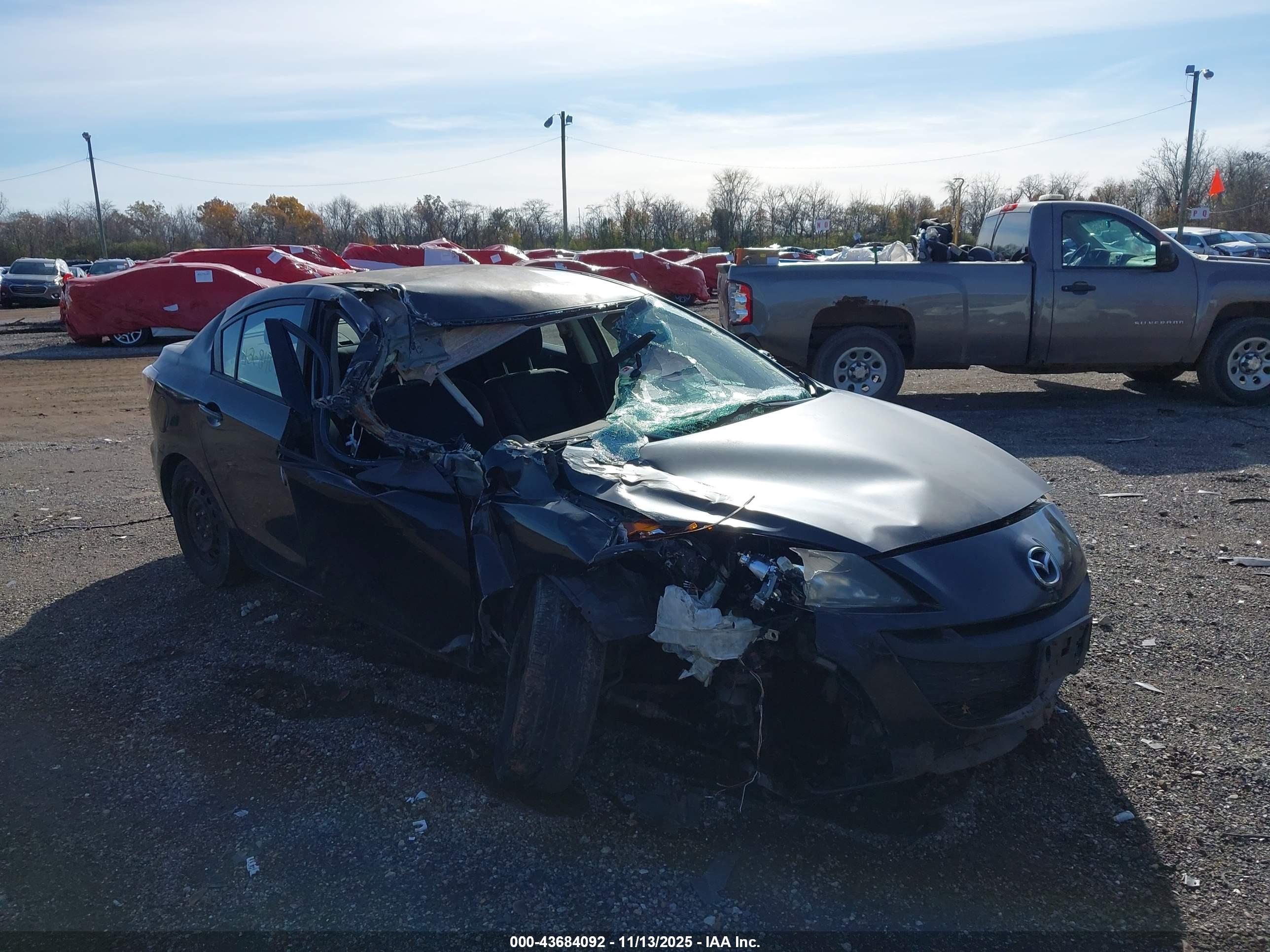 MAZDA MAZDA3 image 6