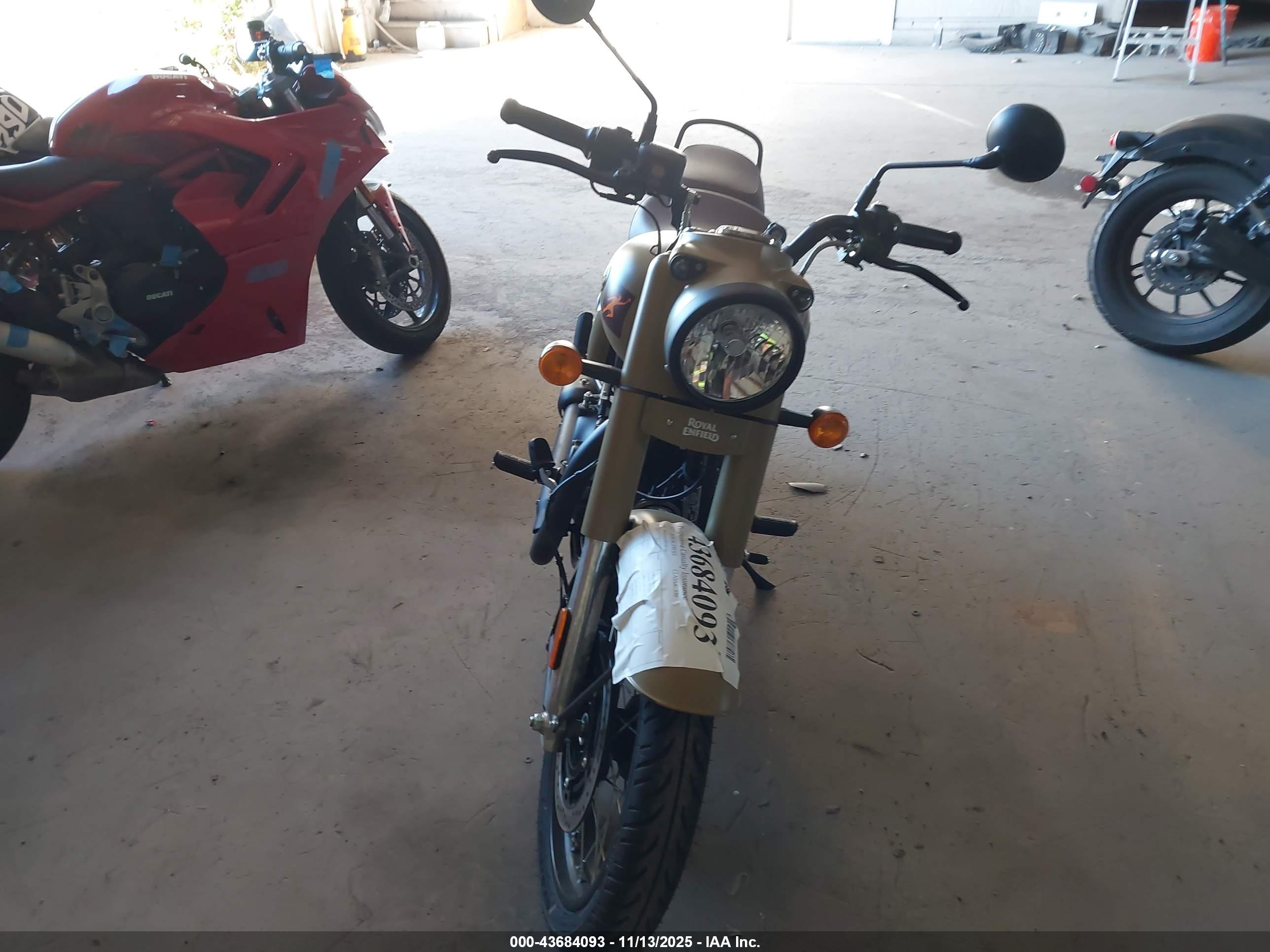 ROYAL ENFIELD image 5