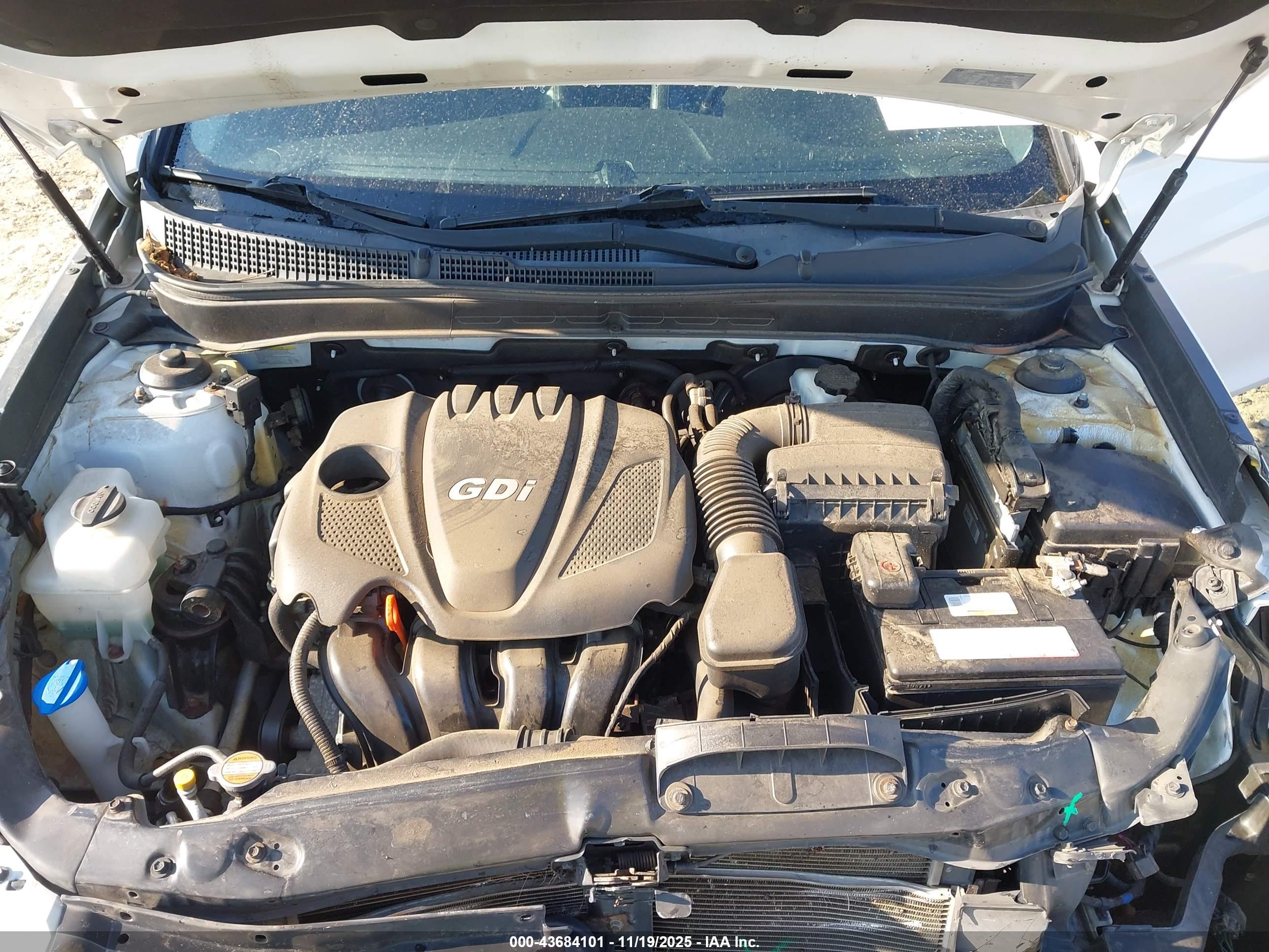 HYUNDAI SONATA image 10