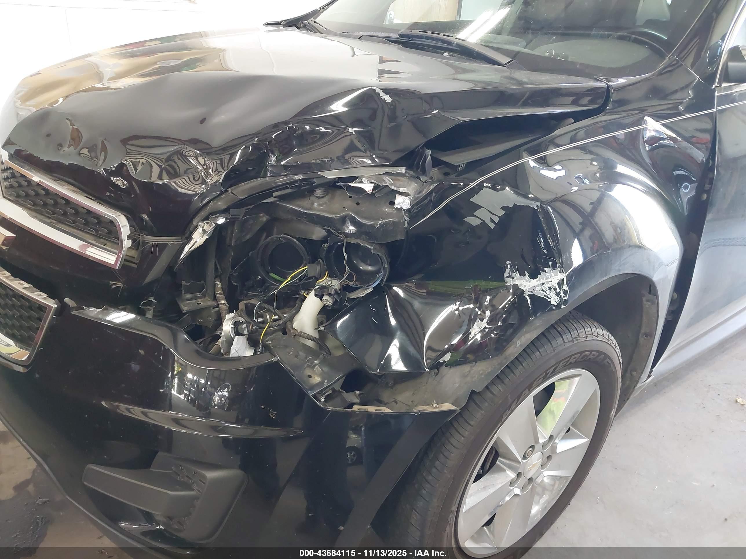CHEVROLET EQUINOX image 6