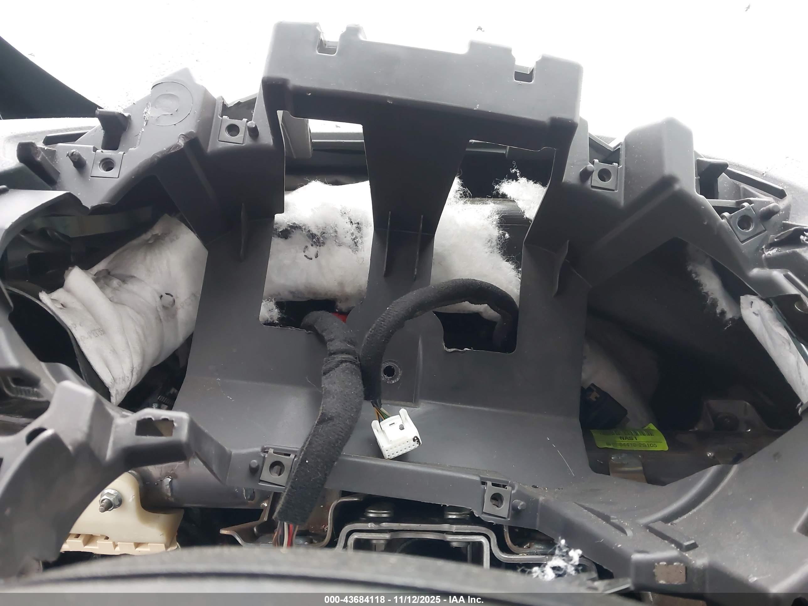 HYUNDAI TUCSON image 7