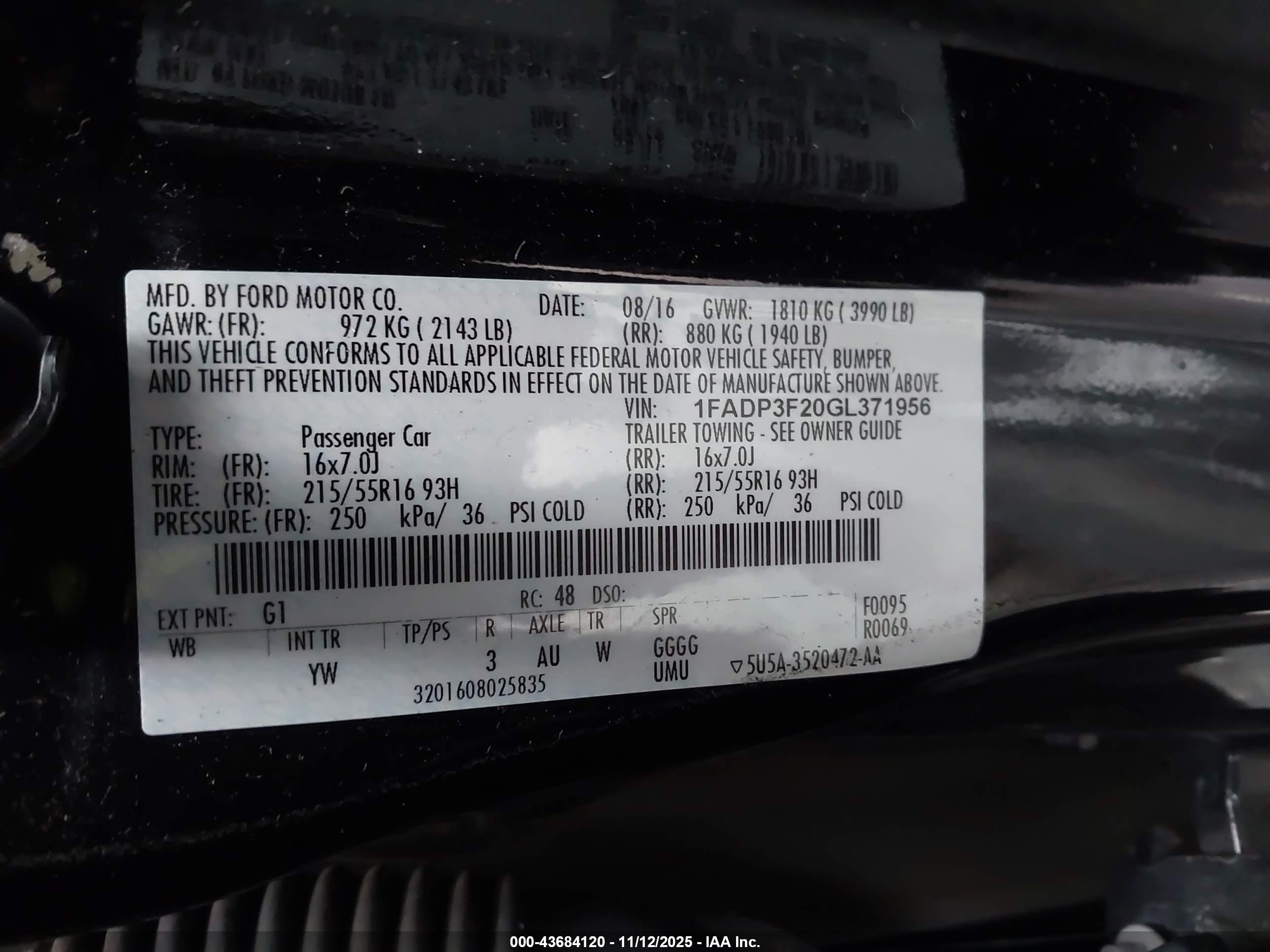 FORD FOCUS image 9