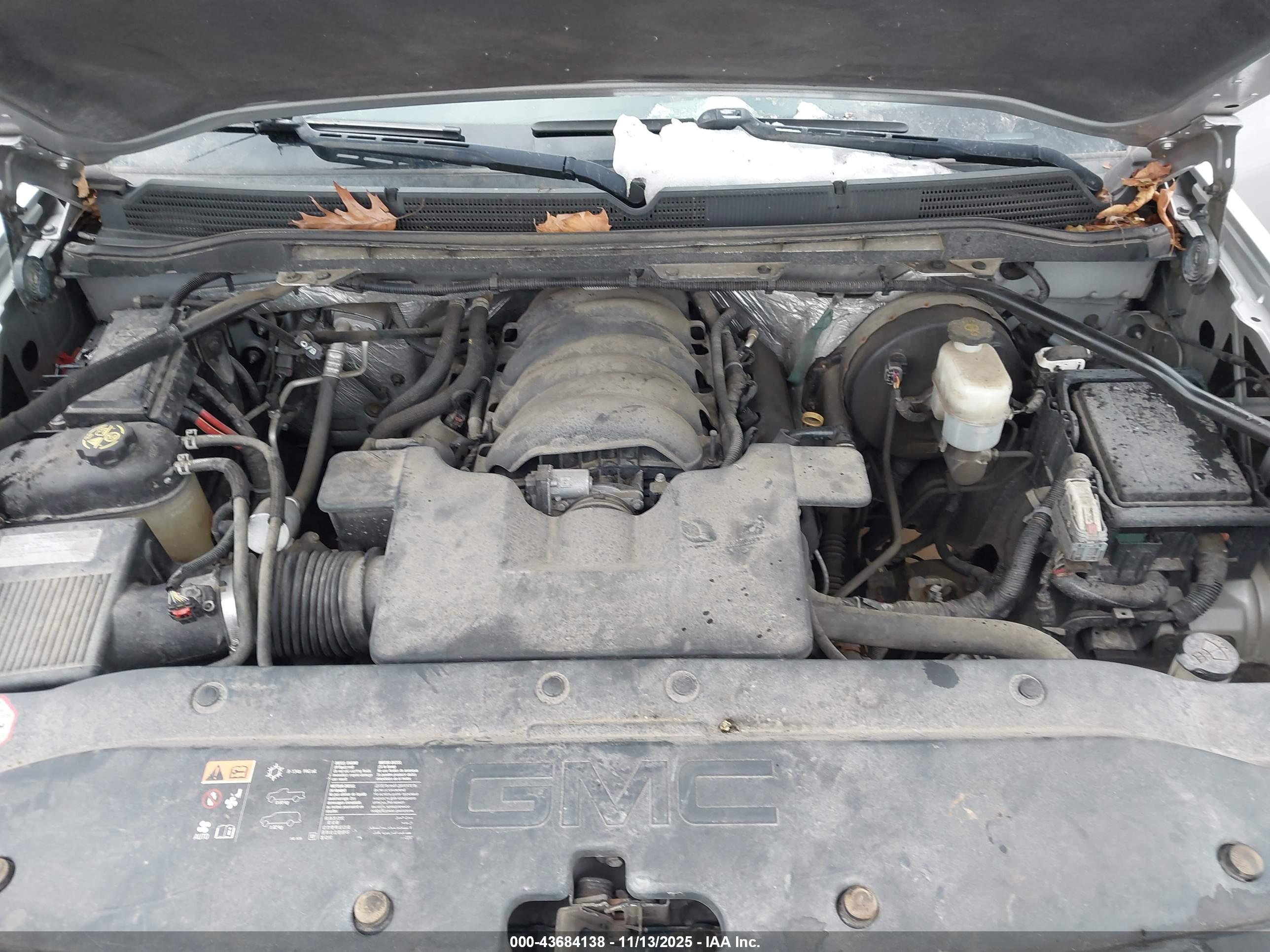 GMC SIERRA image 10