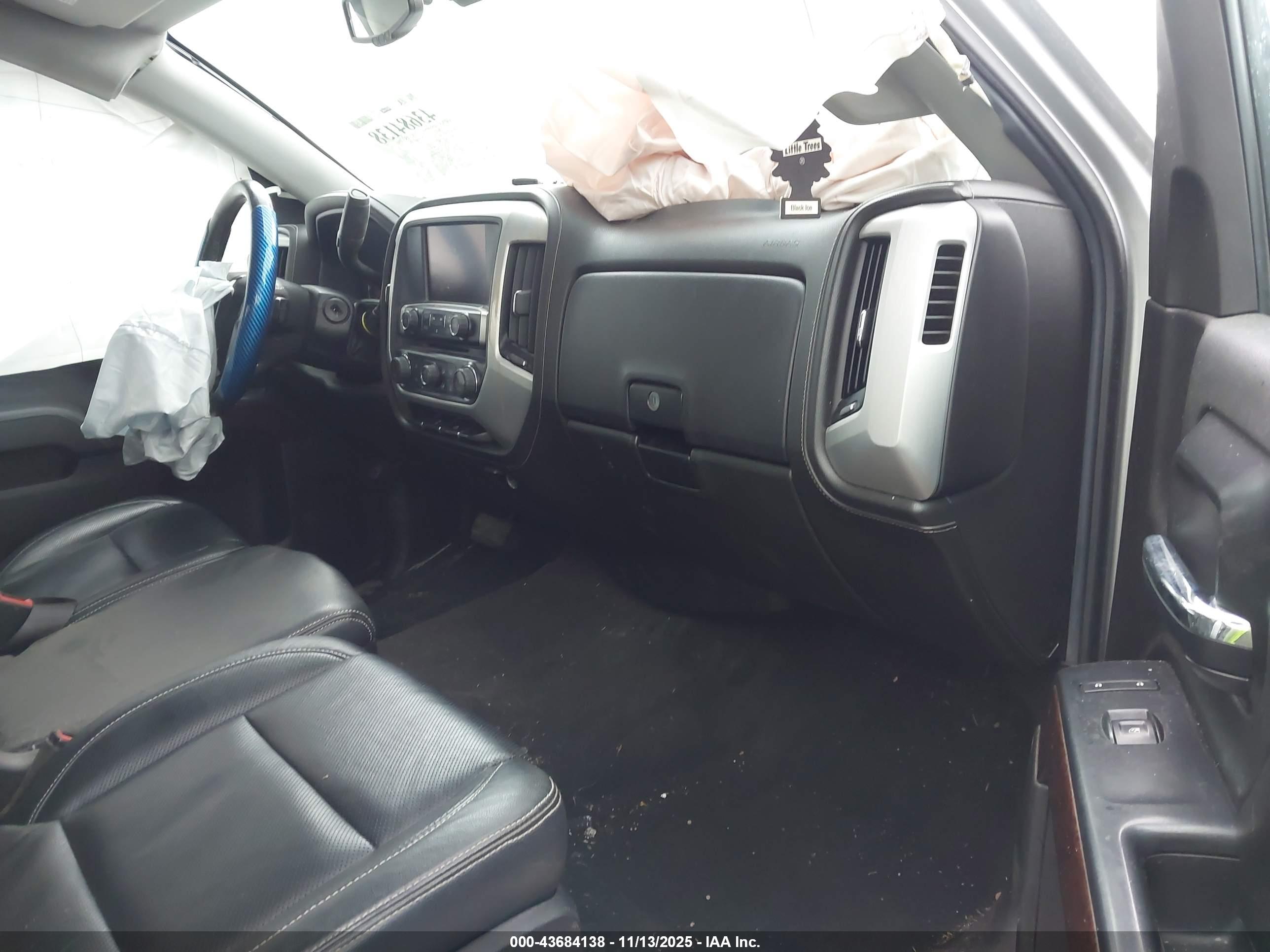 GMC SIERRA image 5