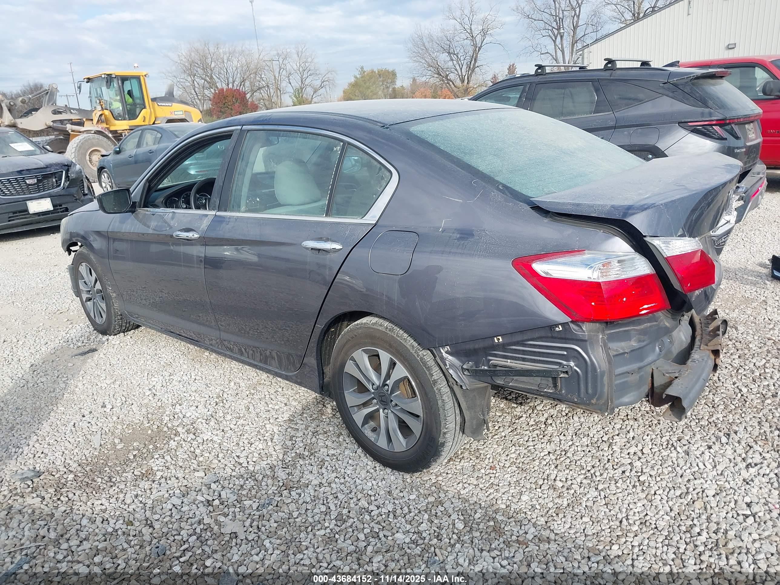 HONDA ACCORD image 3