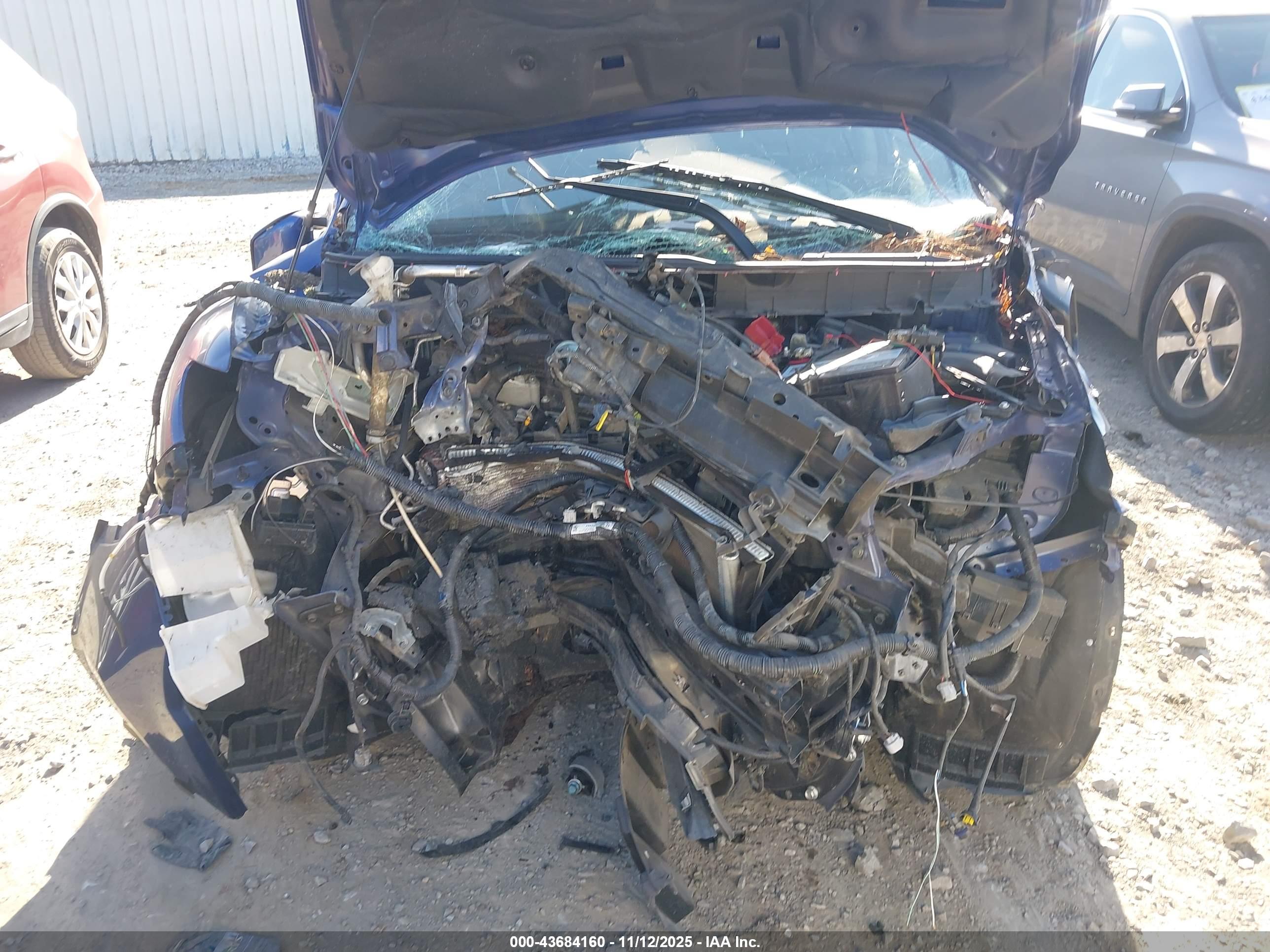 NISSAN ROGUE image 6