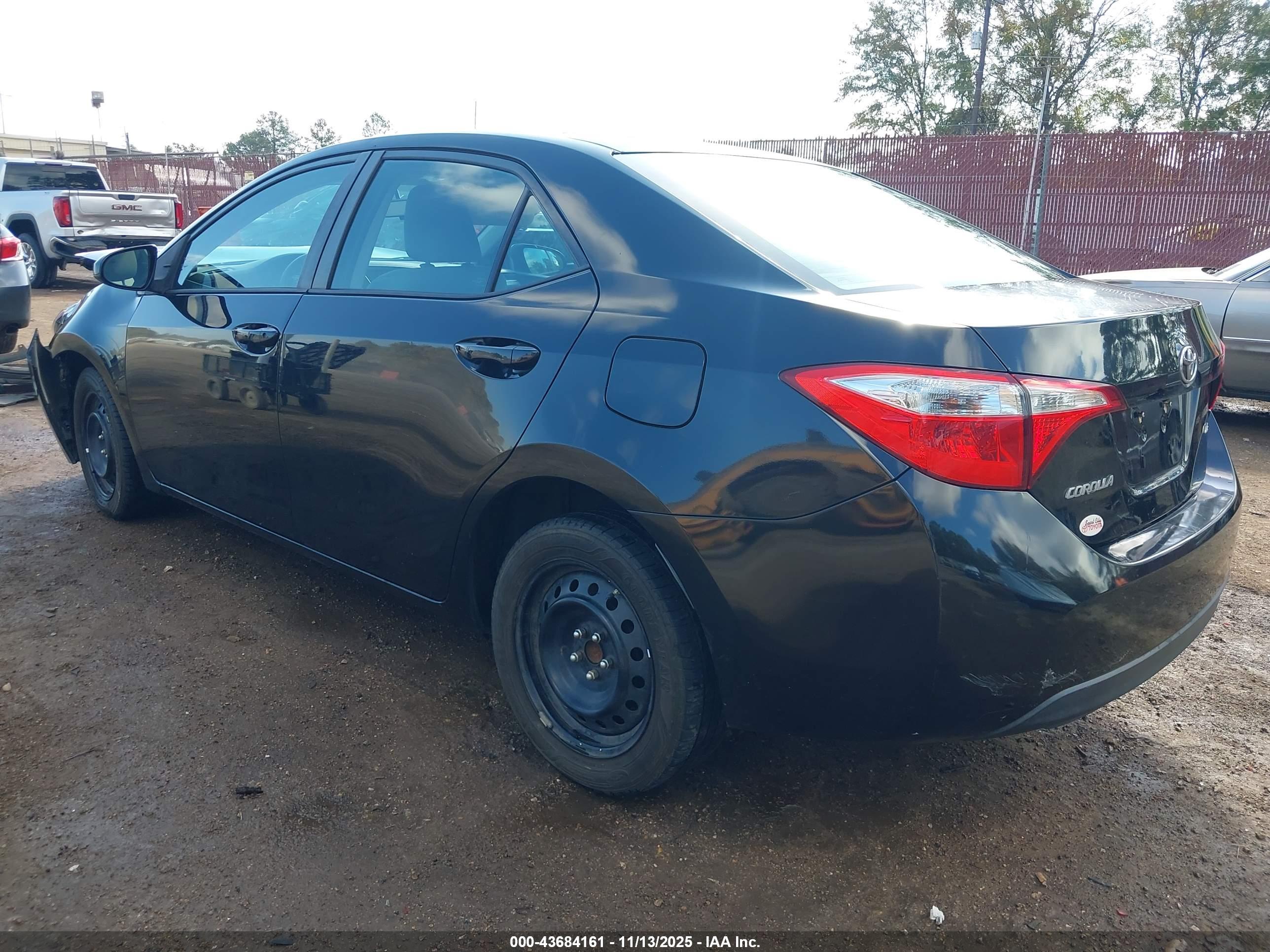 TOYOTA COROLLA image 3