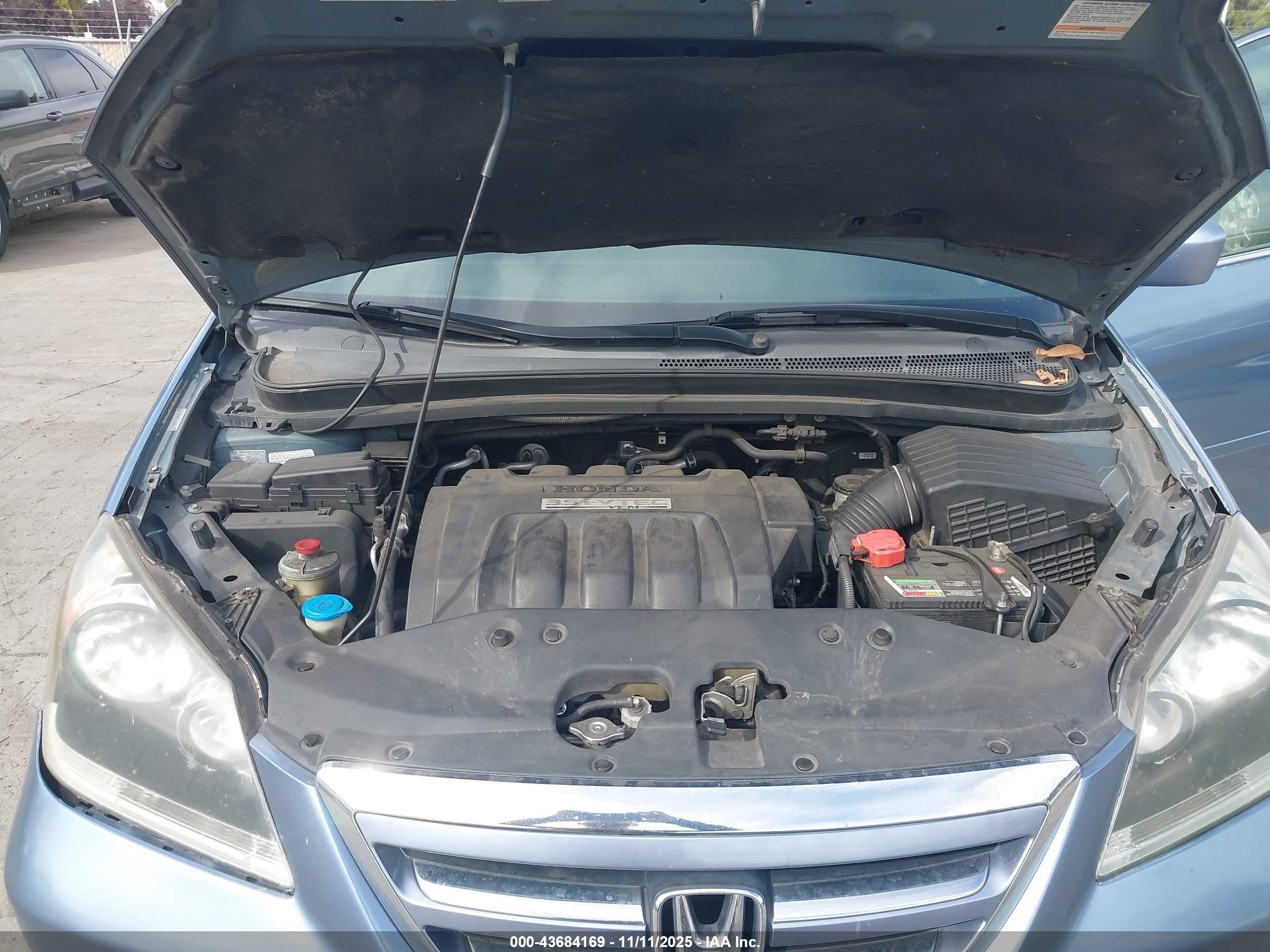 HONDA ODYSSEY image 10
