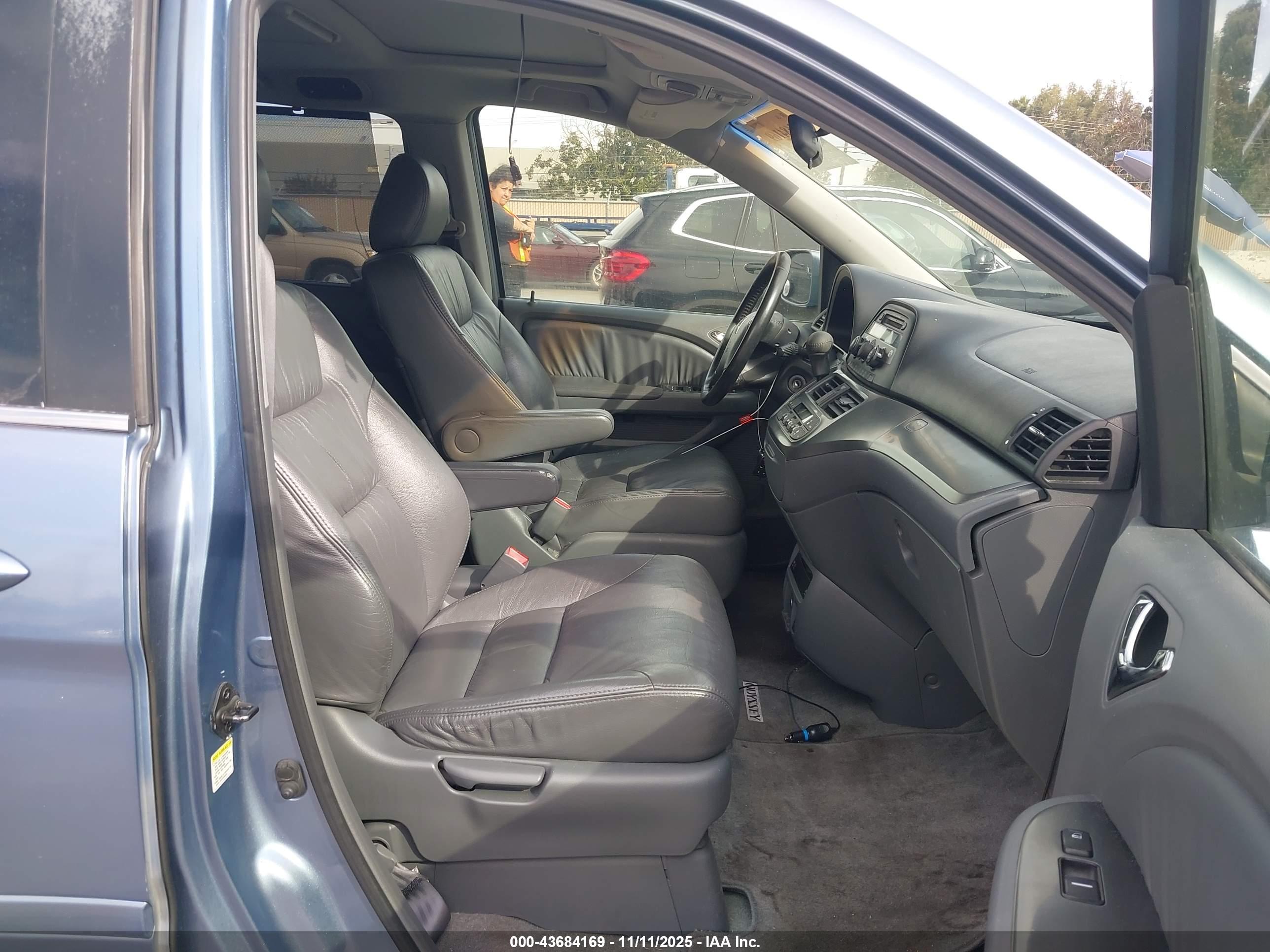 HONDA ODYSSEY image 5
