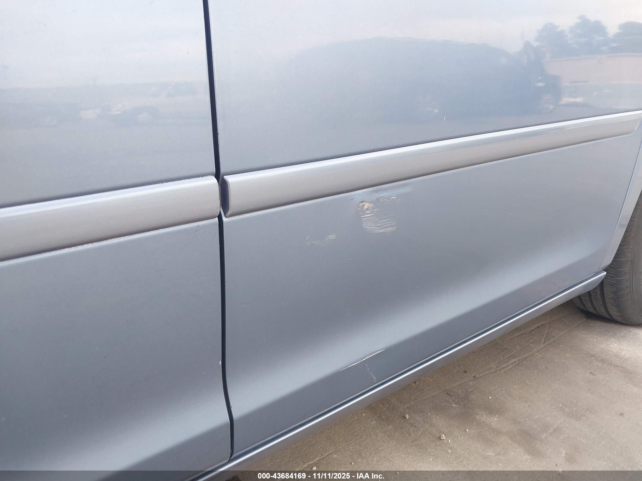 HONDA ODYSSEY image 6