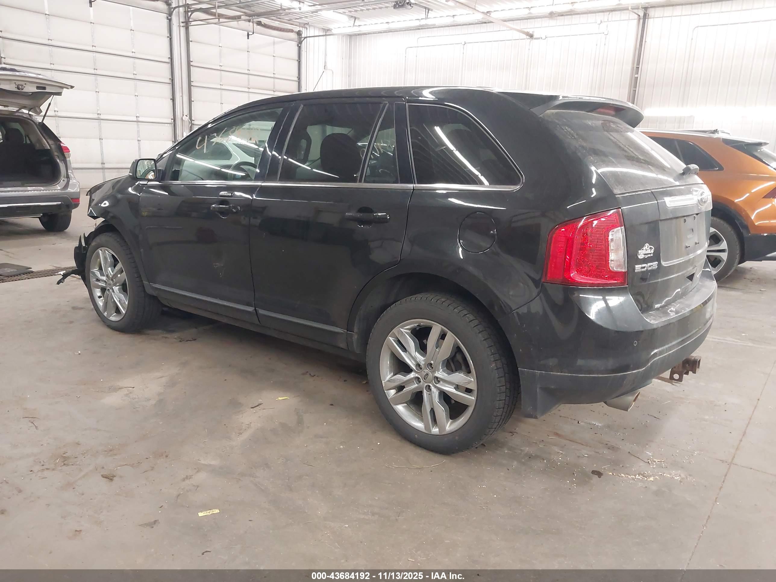 FORD EDGE image 3
