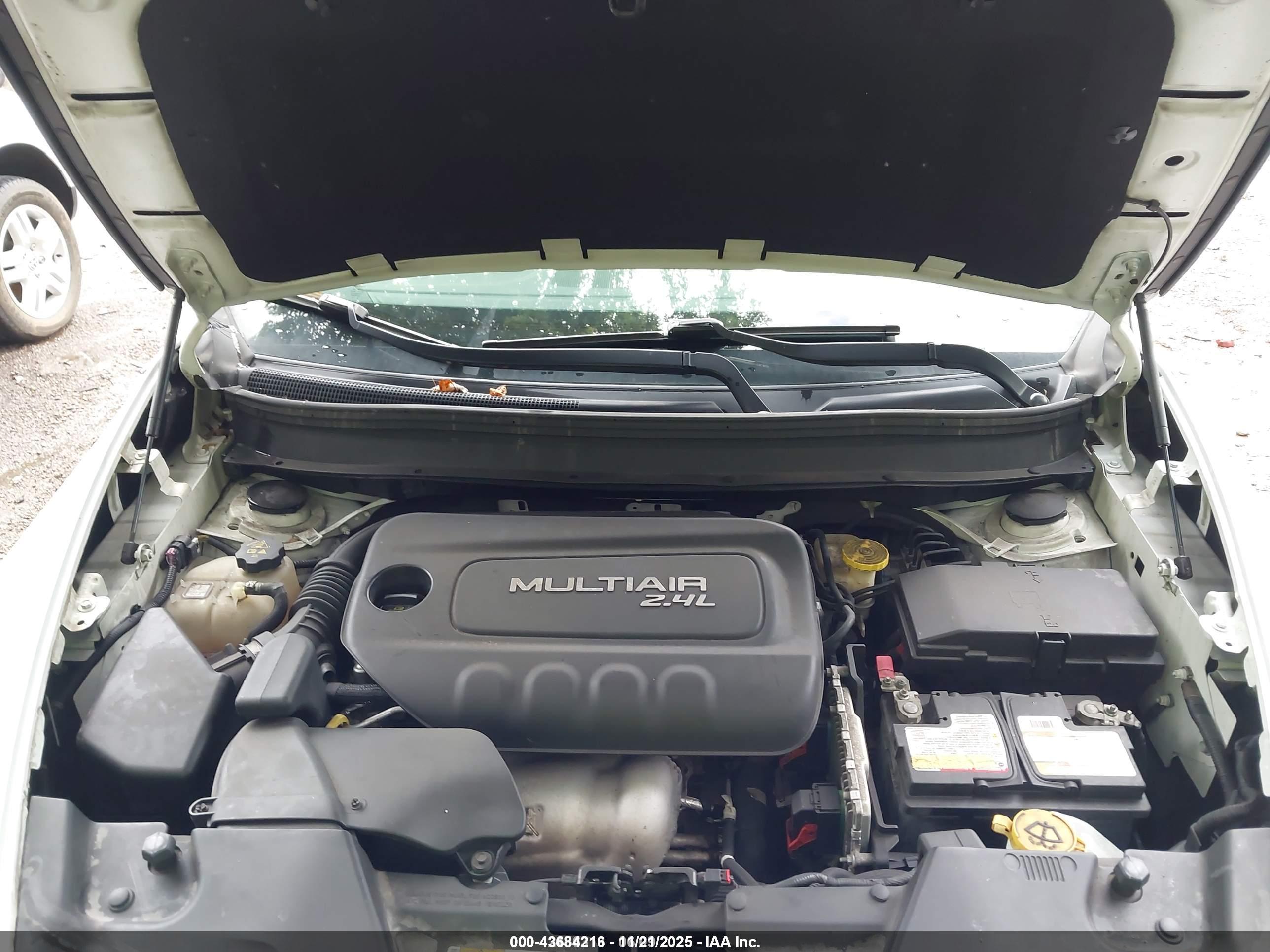 JEEP CHEROKEE image 10
