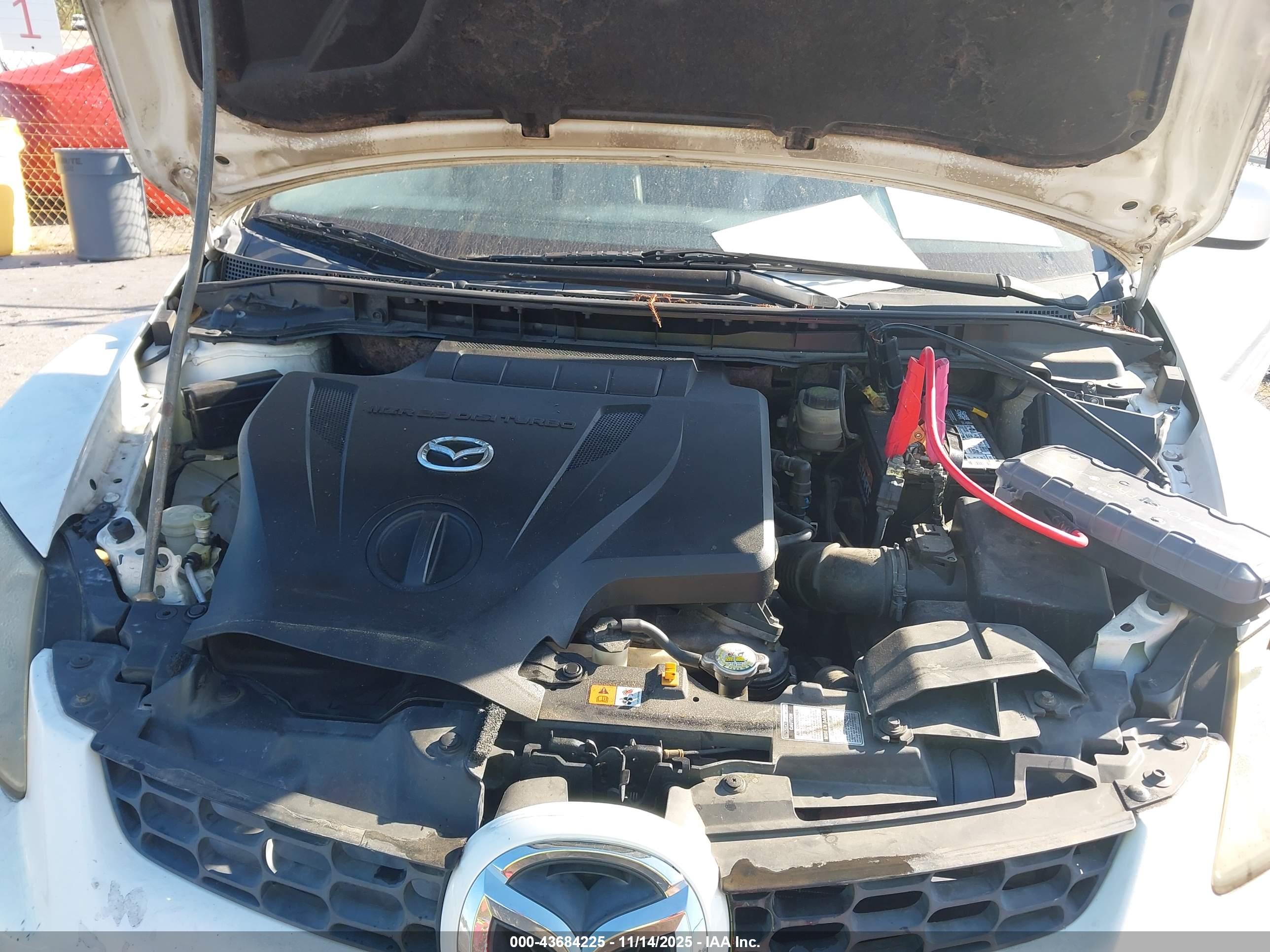 MAZDA CX-7 image 10