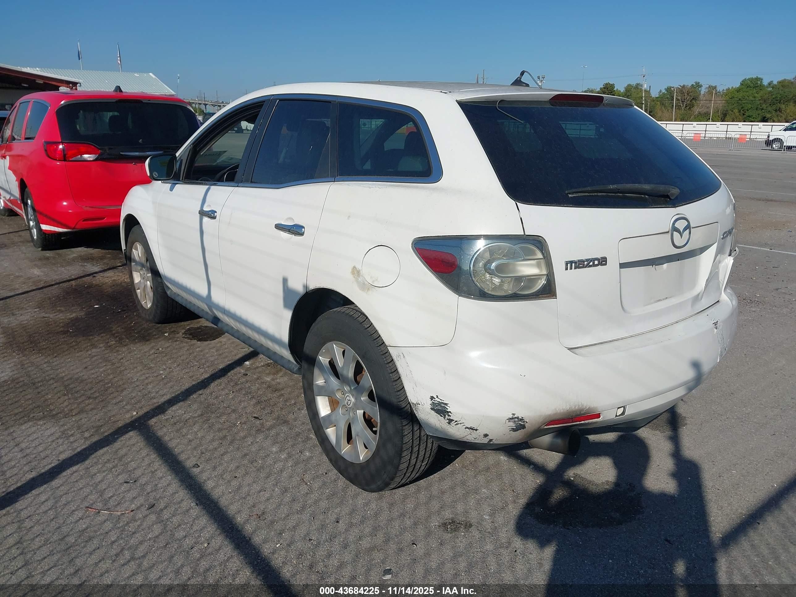 MAZDA CX-7 image 3