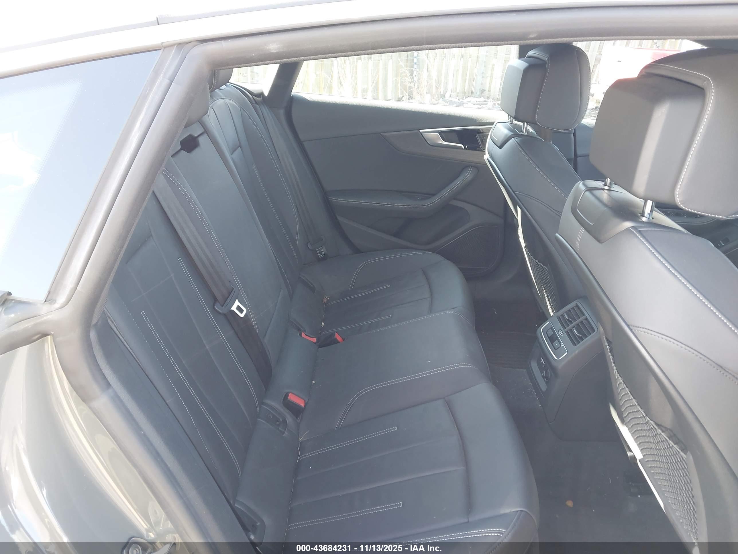 AUDI A5 image 8
