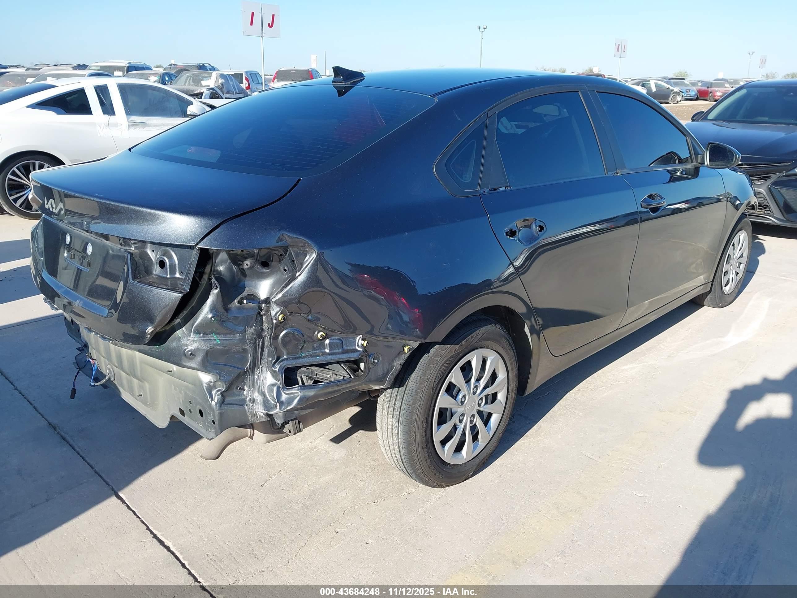 KIA FORTE image 4