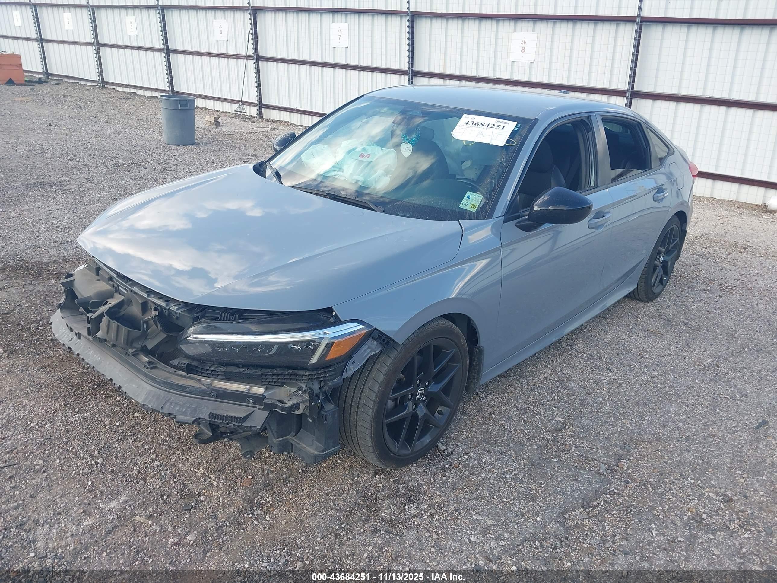 HONDA CIVIC image 2