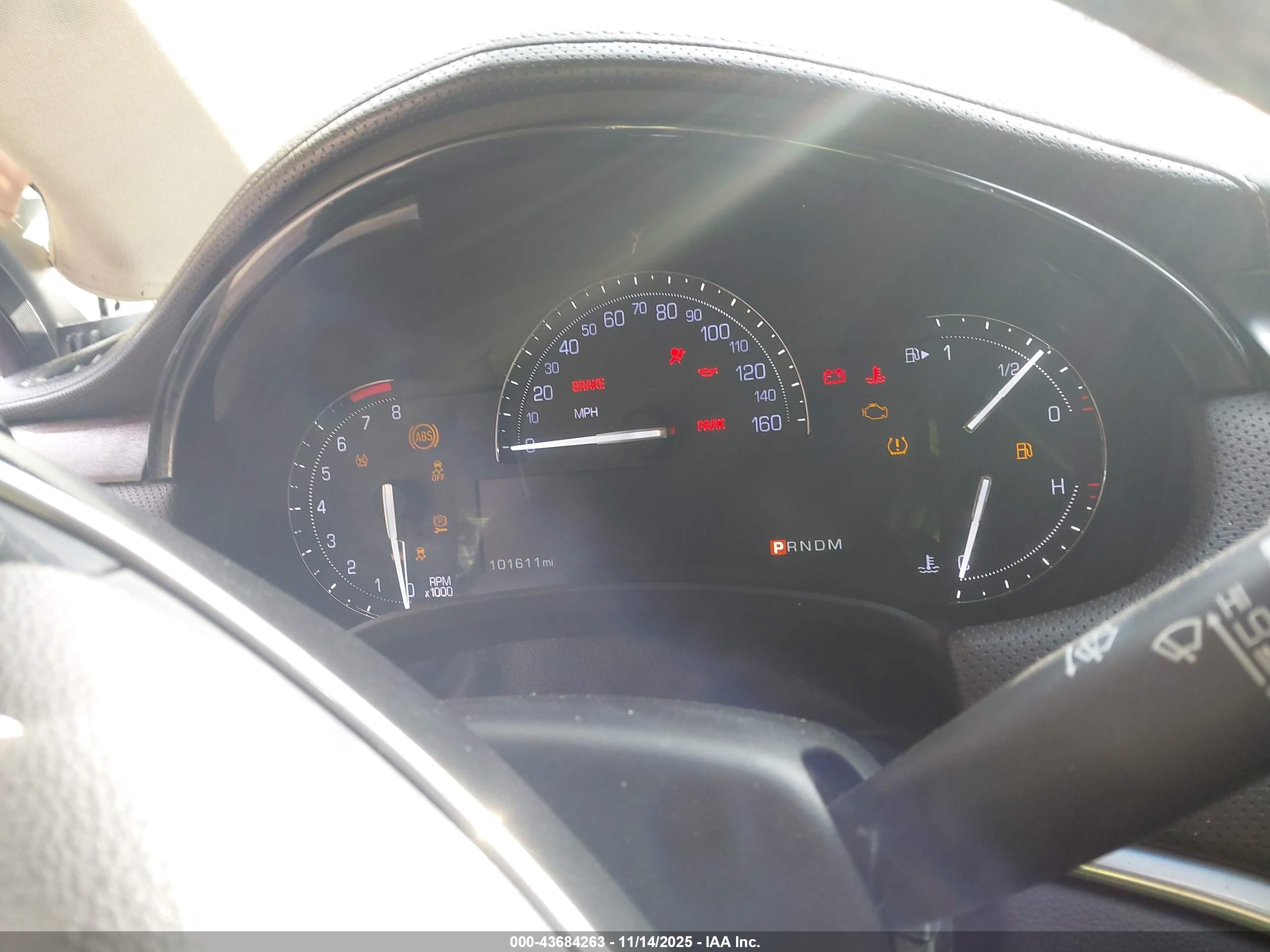 CADILLAC XTS image 7