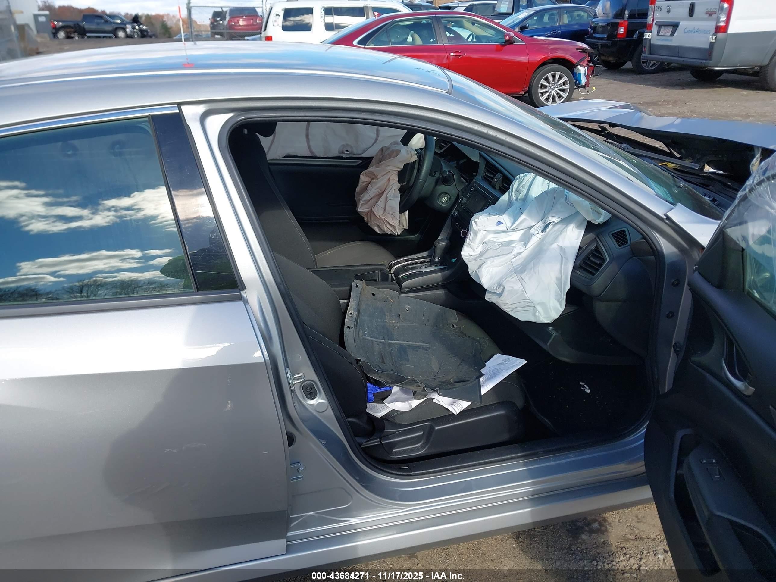 HONDA CIVIC image 5