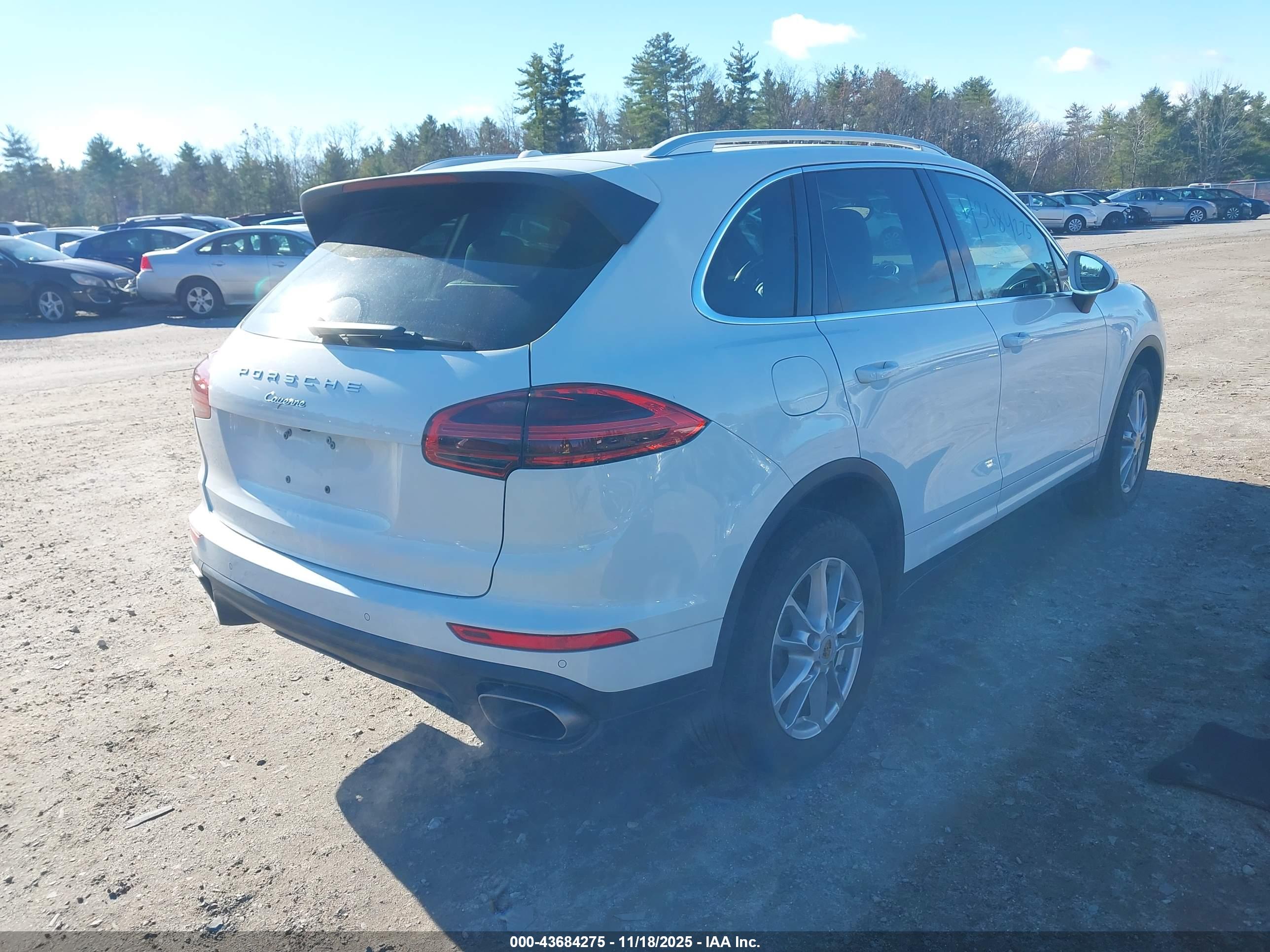 PORSCHE CAYENNE image 4