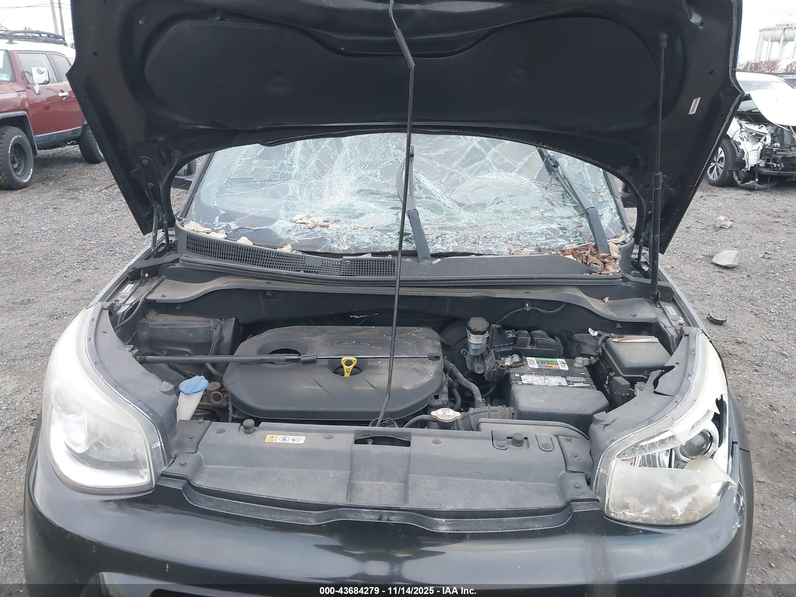 KIA SOUL image 10