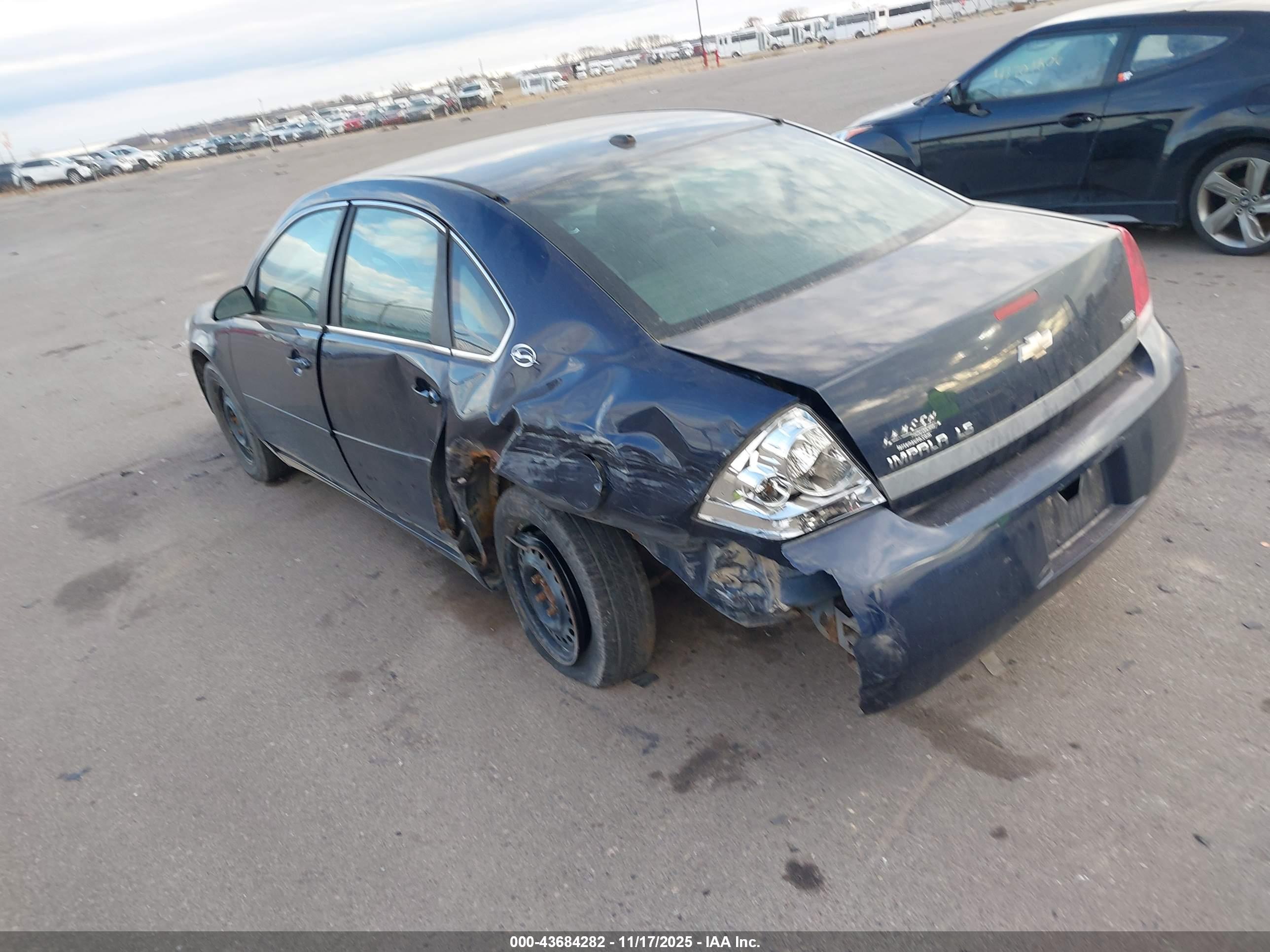 CHEVROLET IMPALA image 3