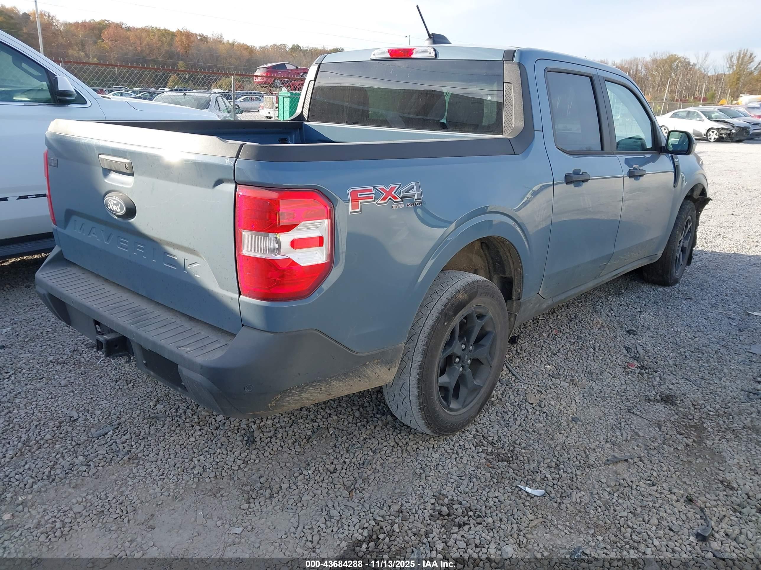 FORD MAVERICK image 4