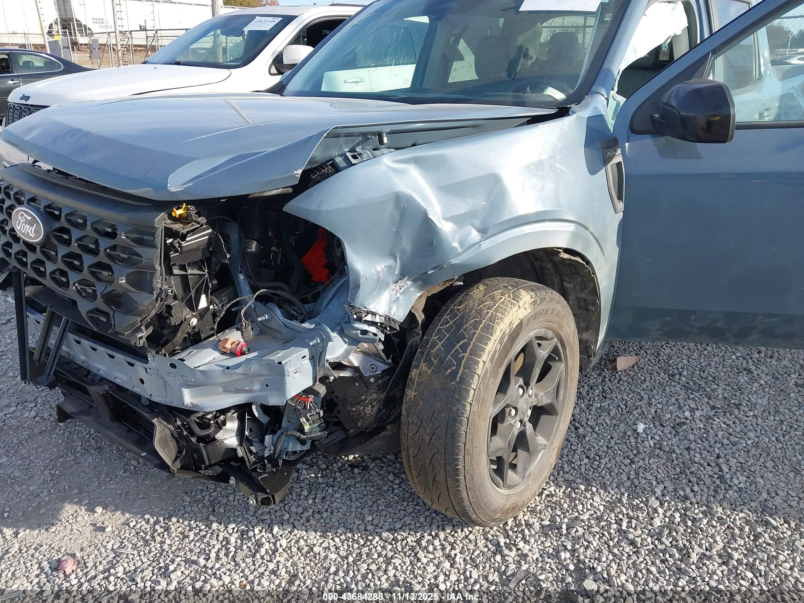 FORD MAVERICK image 6