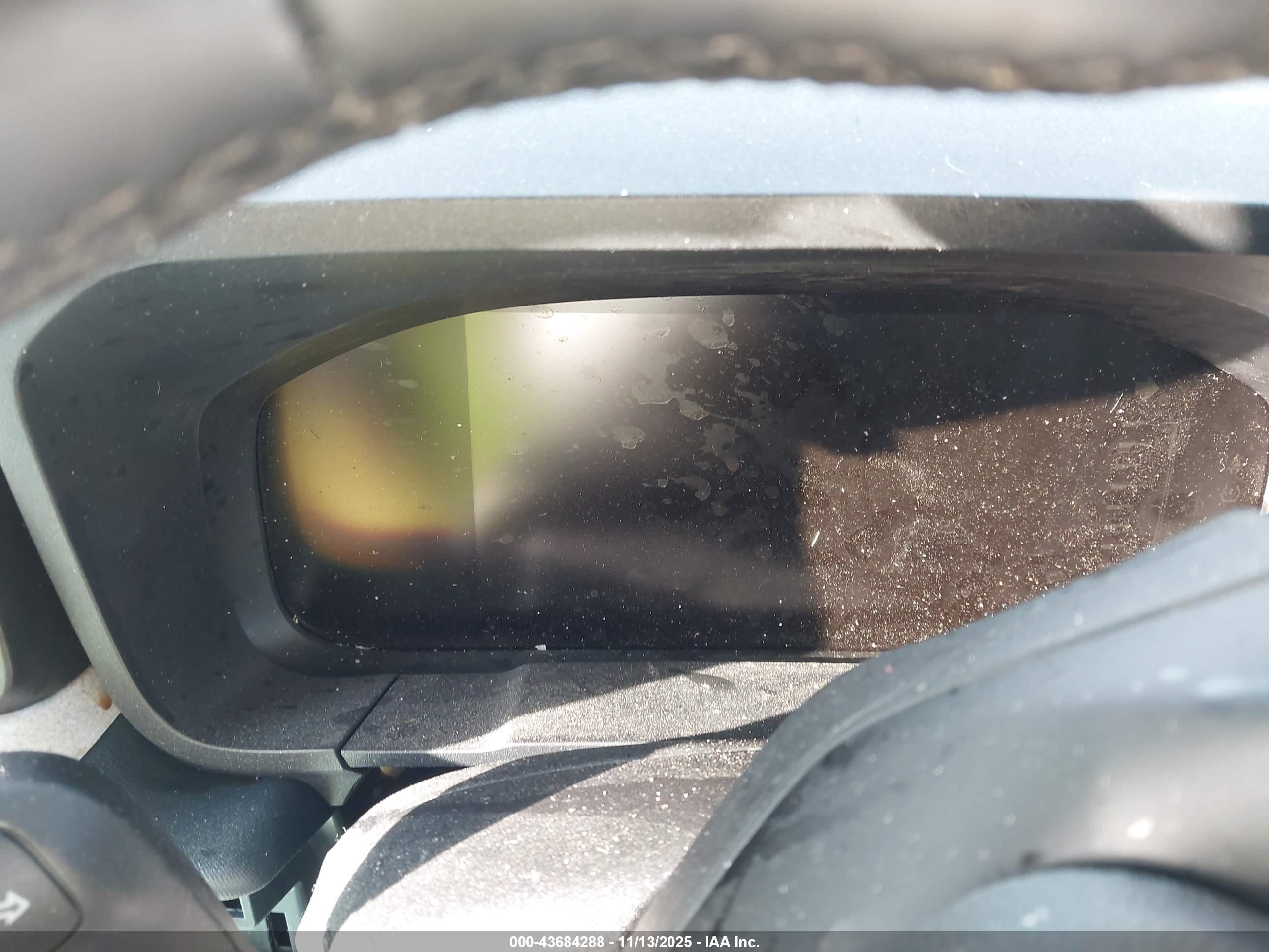 FORD MAVERICK image 7