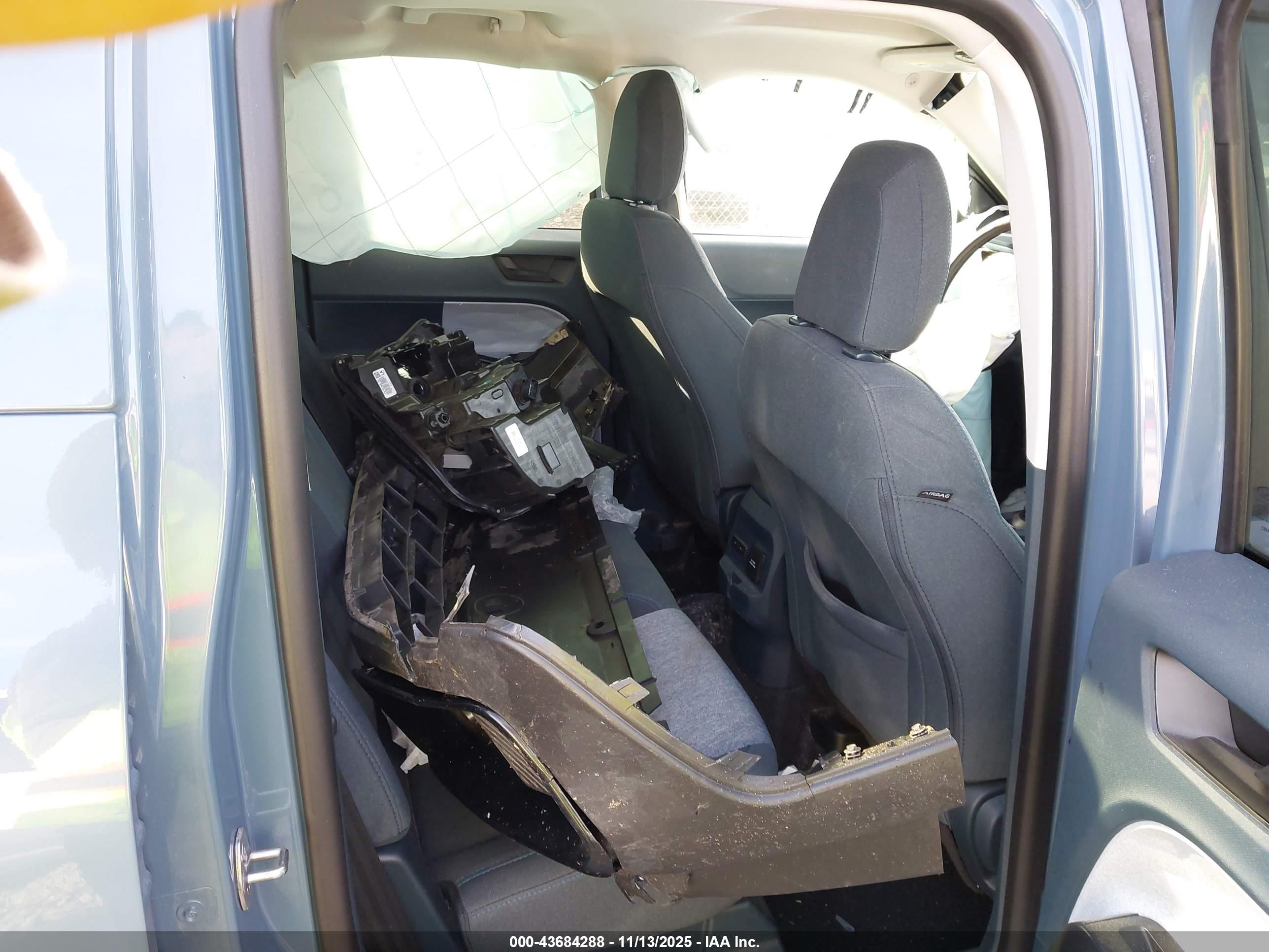 FORD MAVERICK image 8