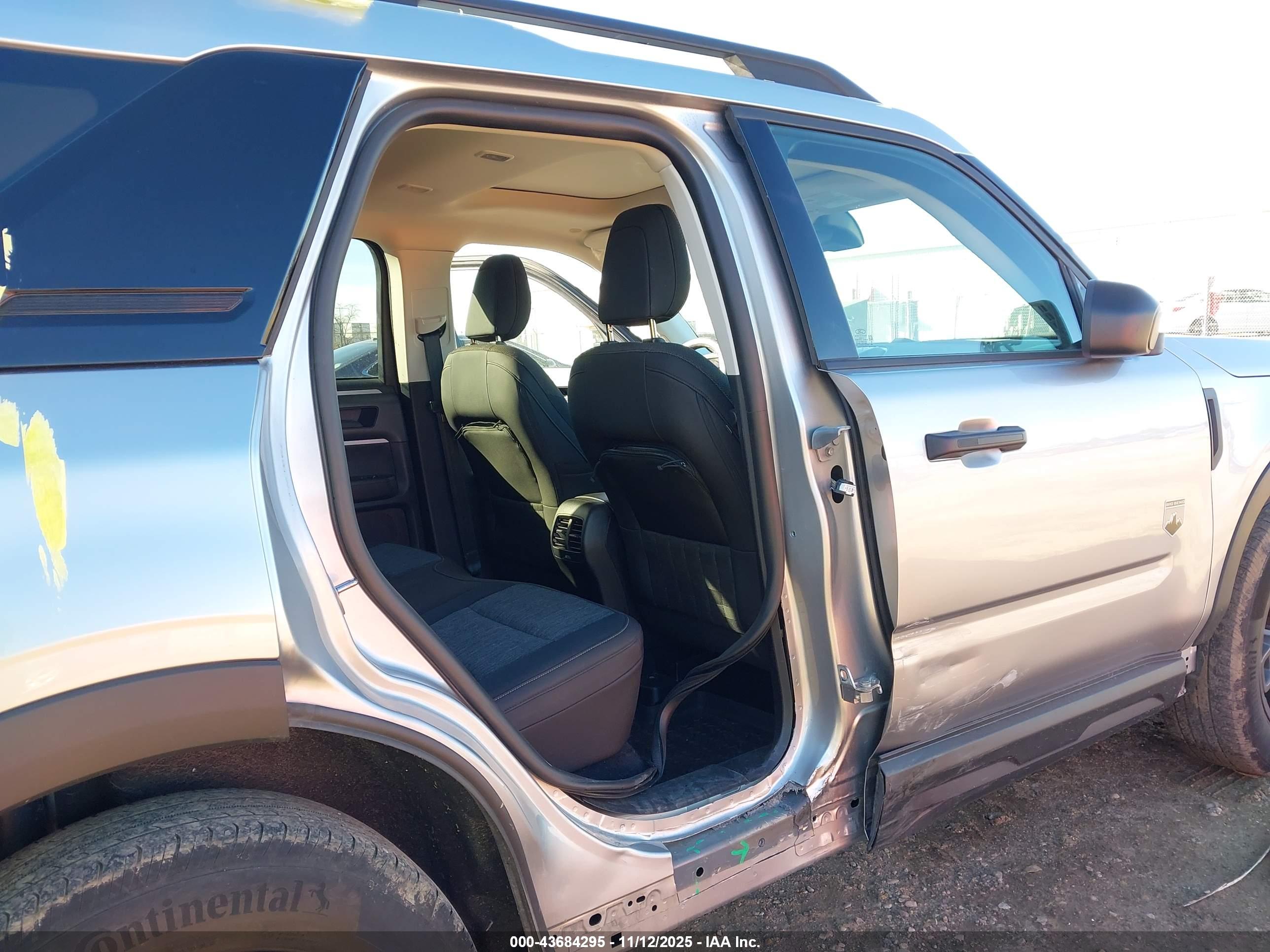 FORD BRONCO image 6