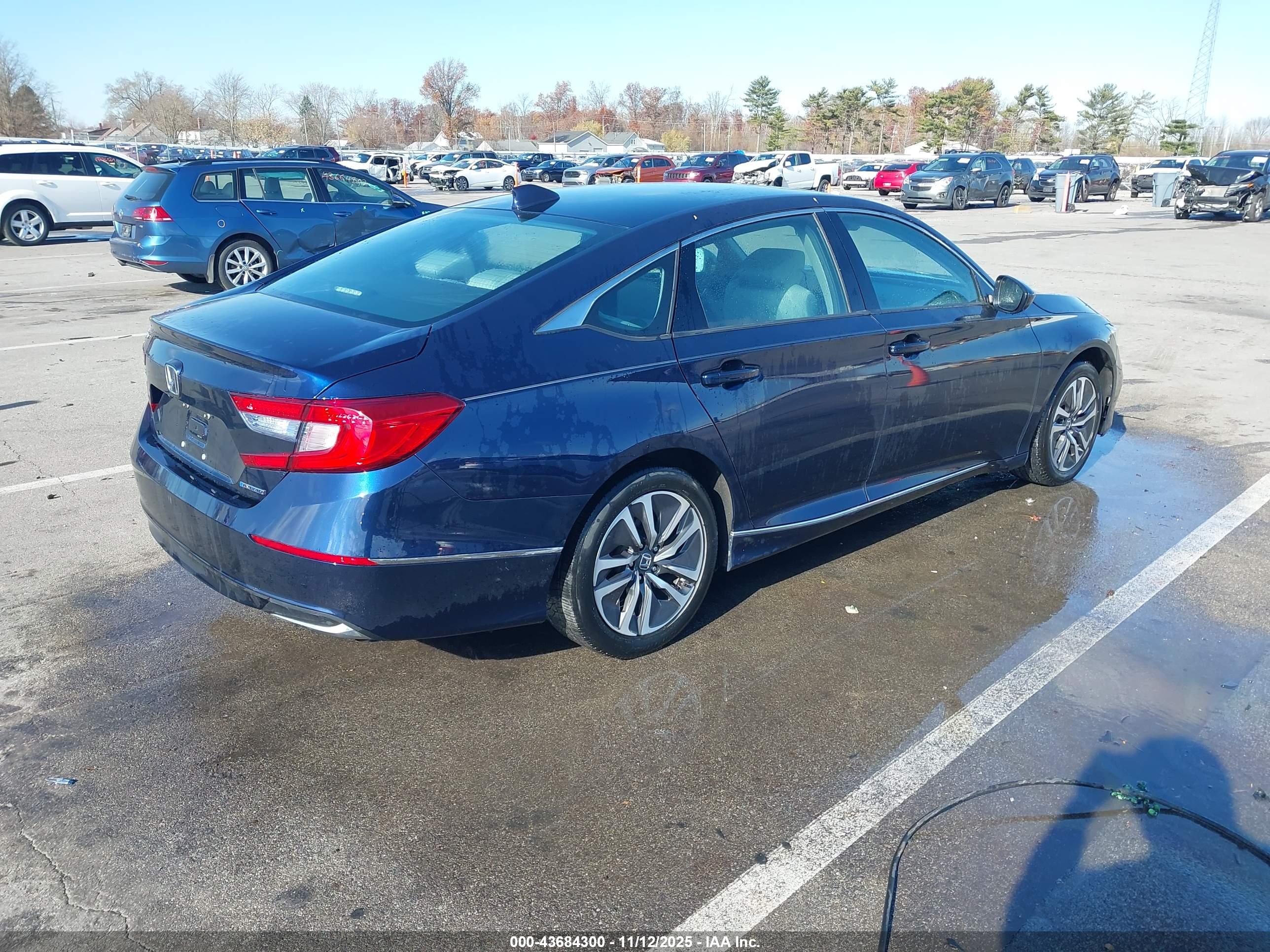 HONDA ACCORD image 4
