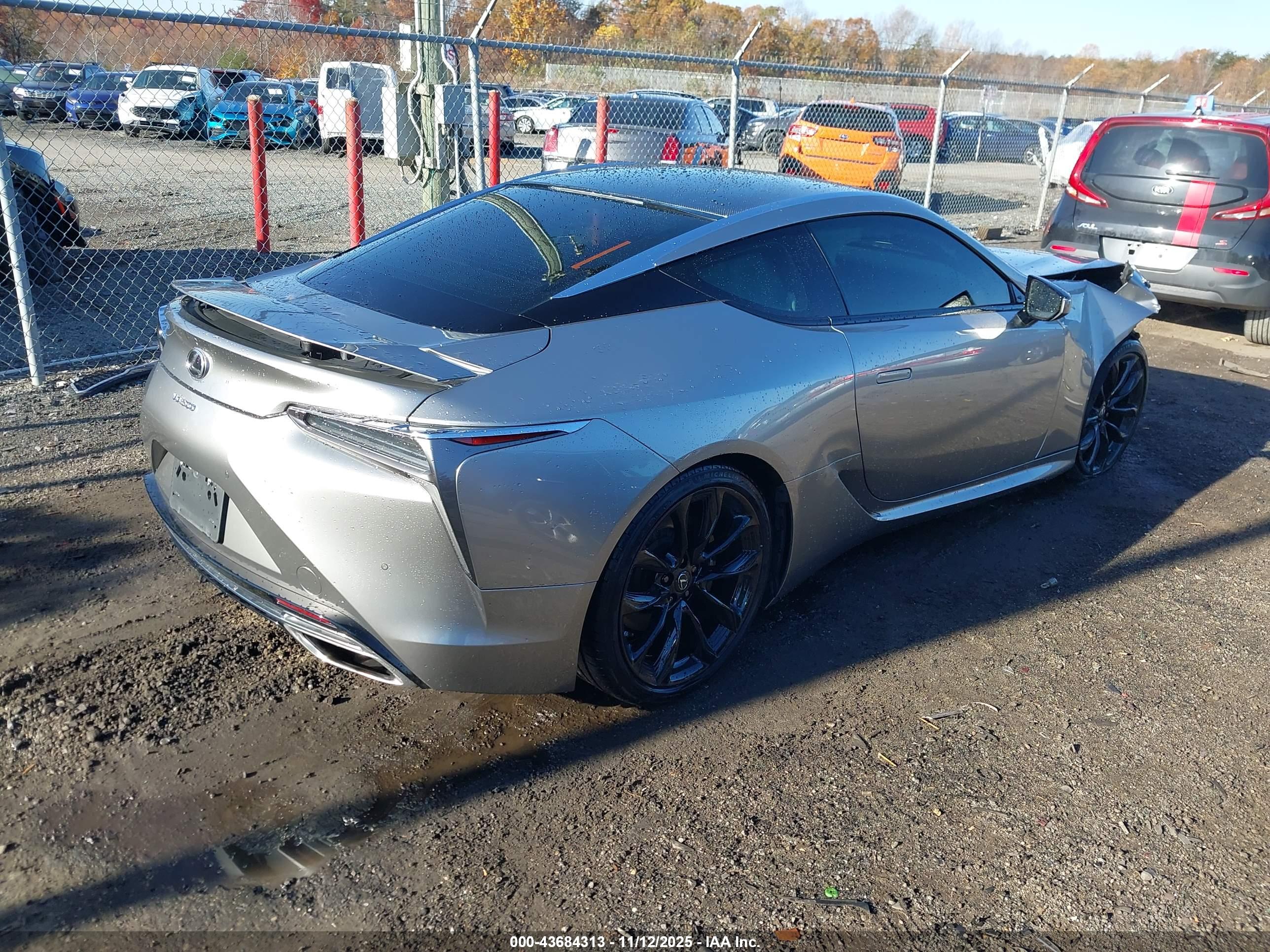 LEXUS LC image 4