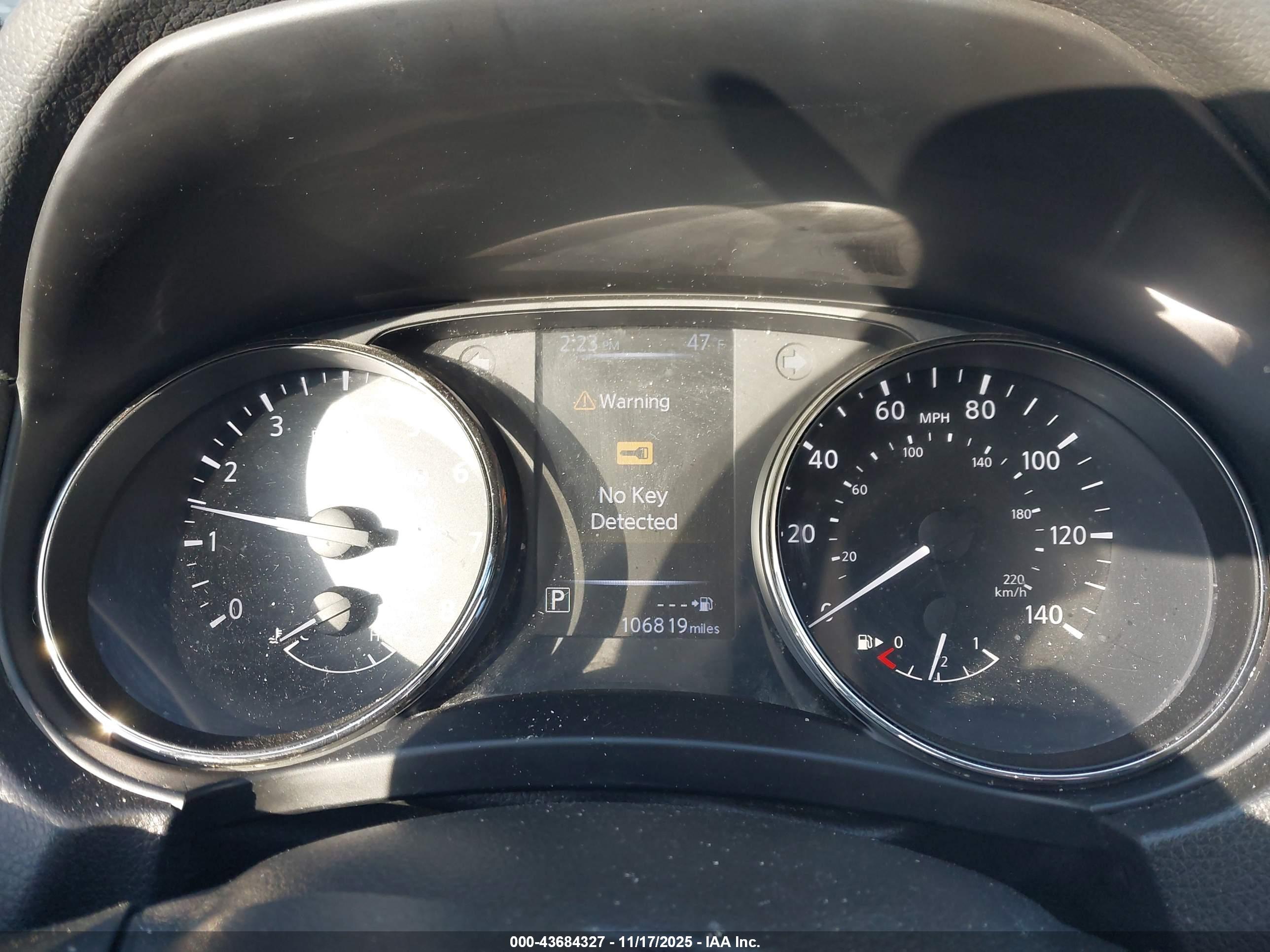 NISSAN ROGUE image 7