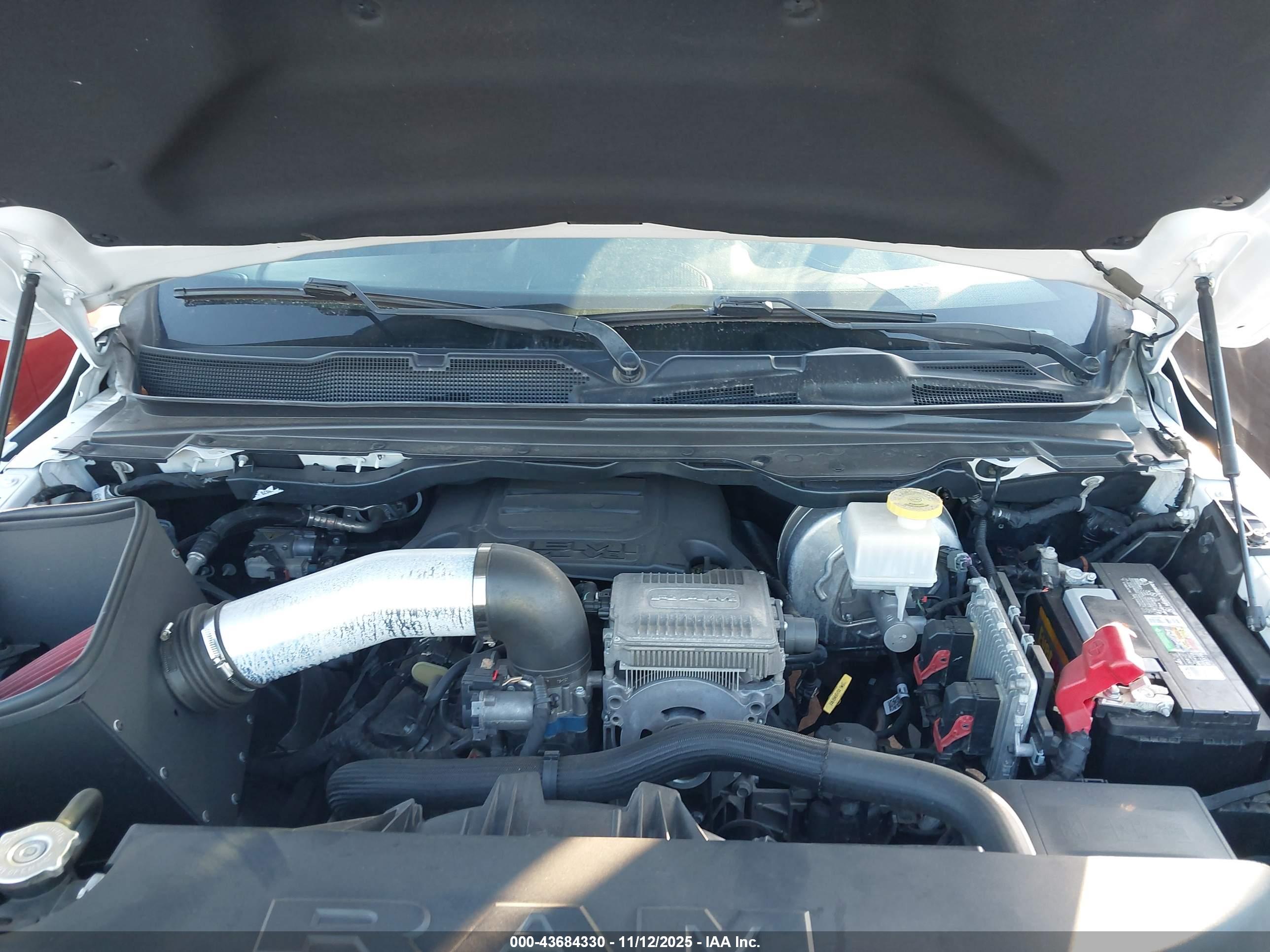 RAM 1500 image 10