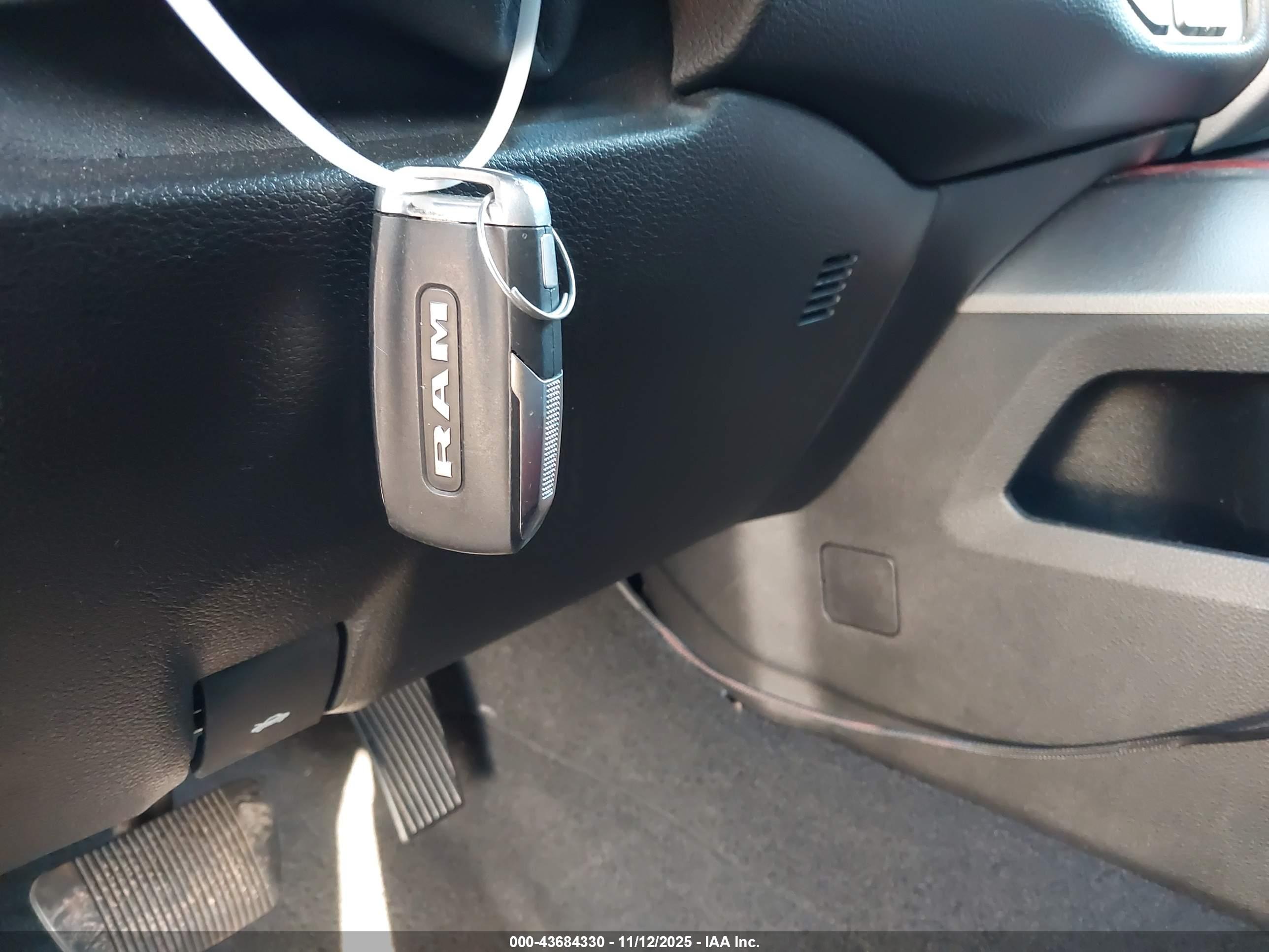 RAM 1500 image 11