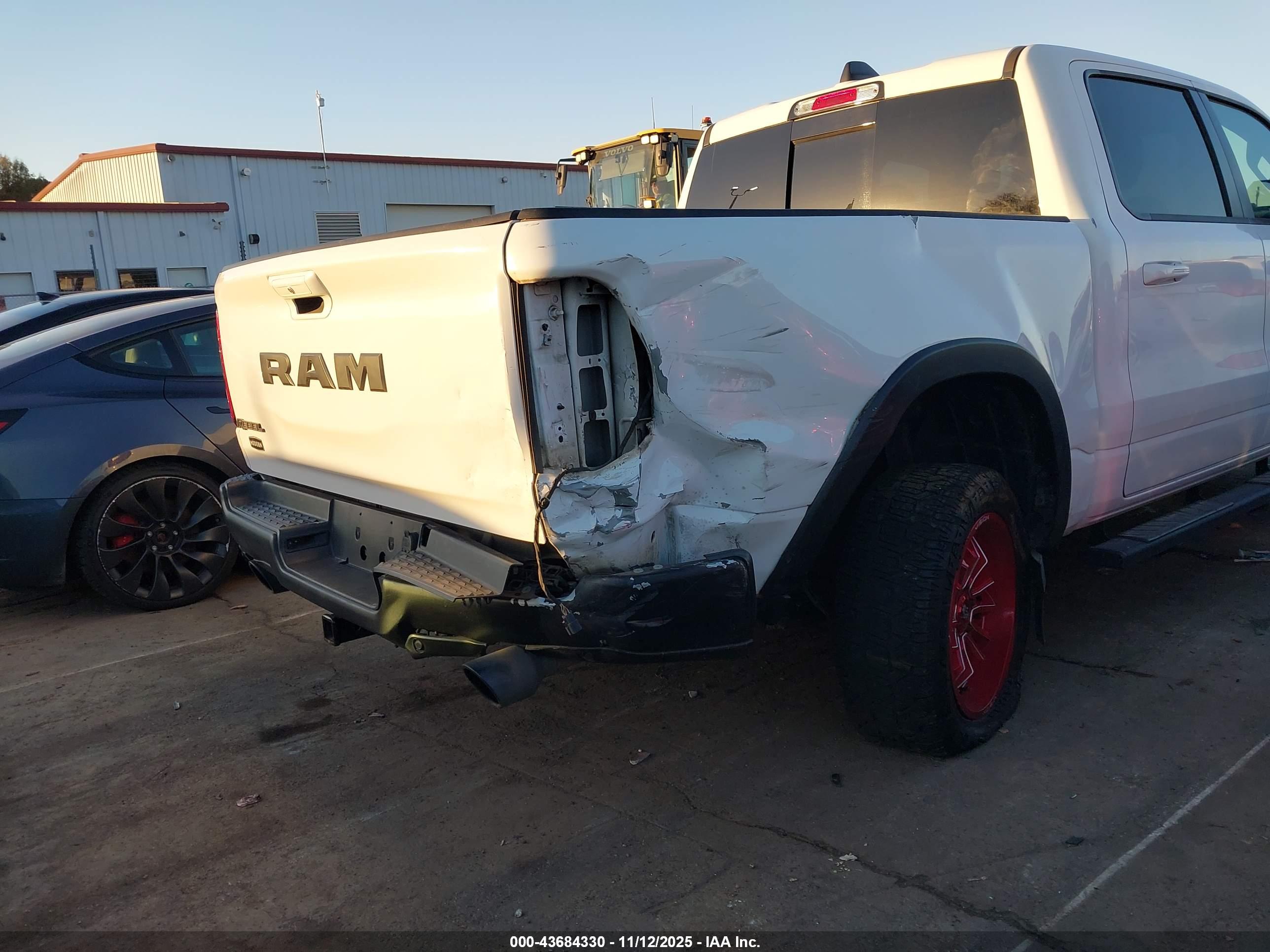 RAM 1500 image 6