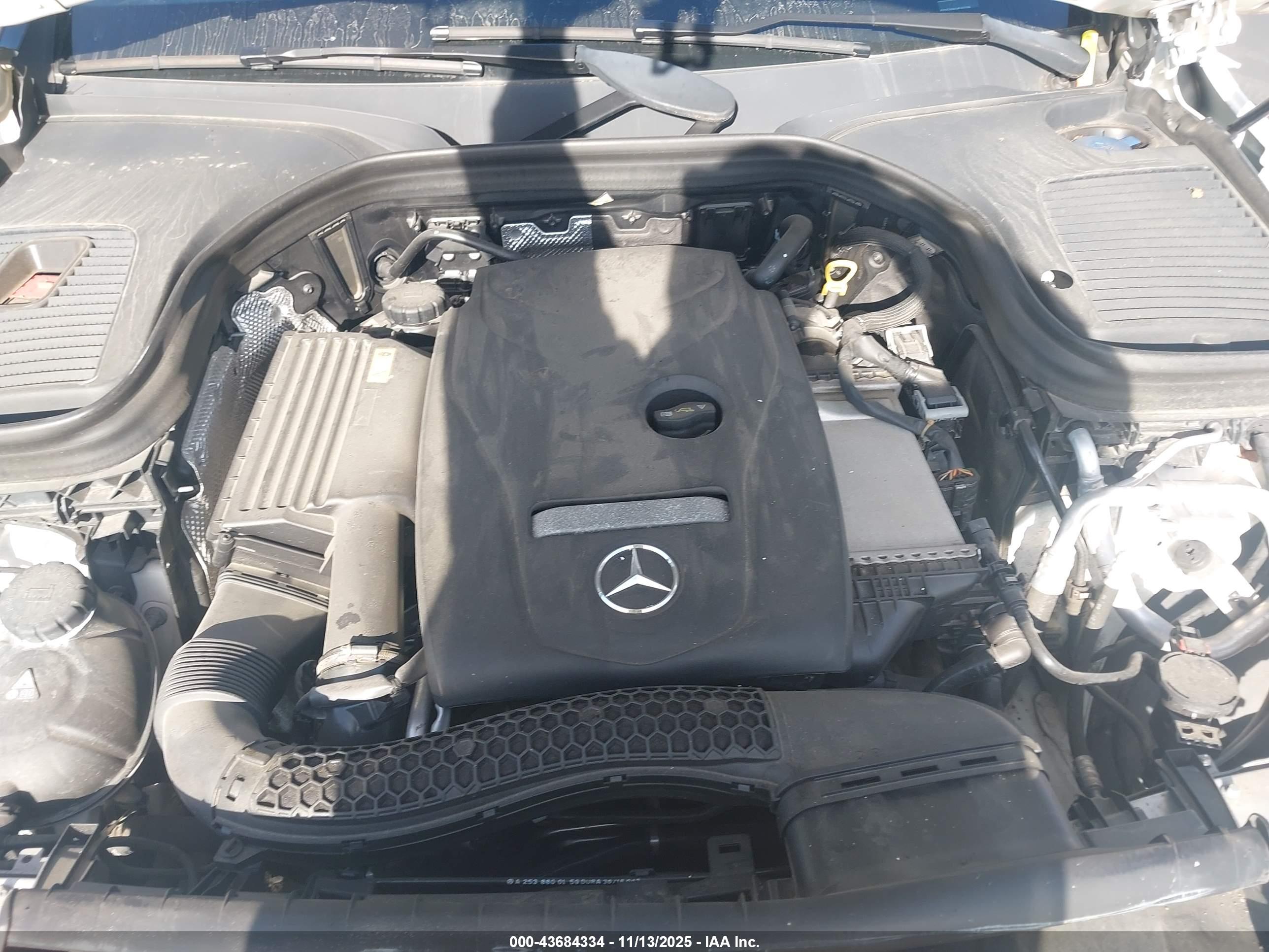 MERCEDES-BENZ GLC image 10