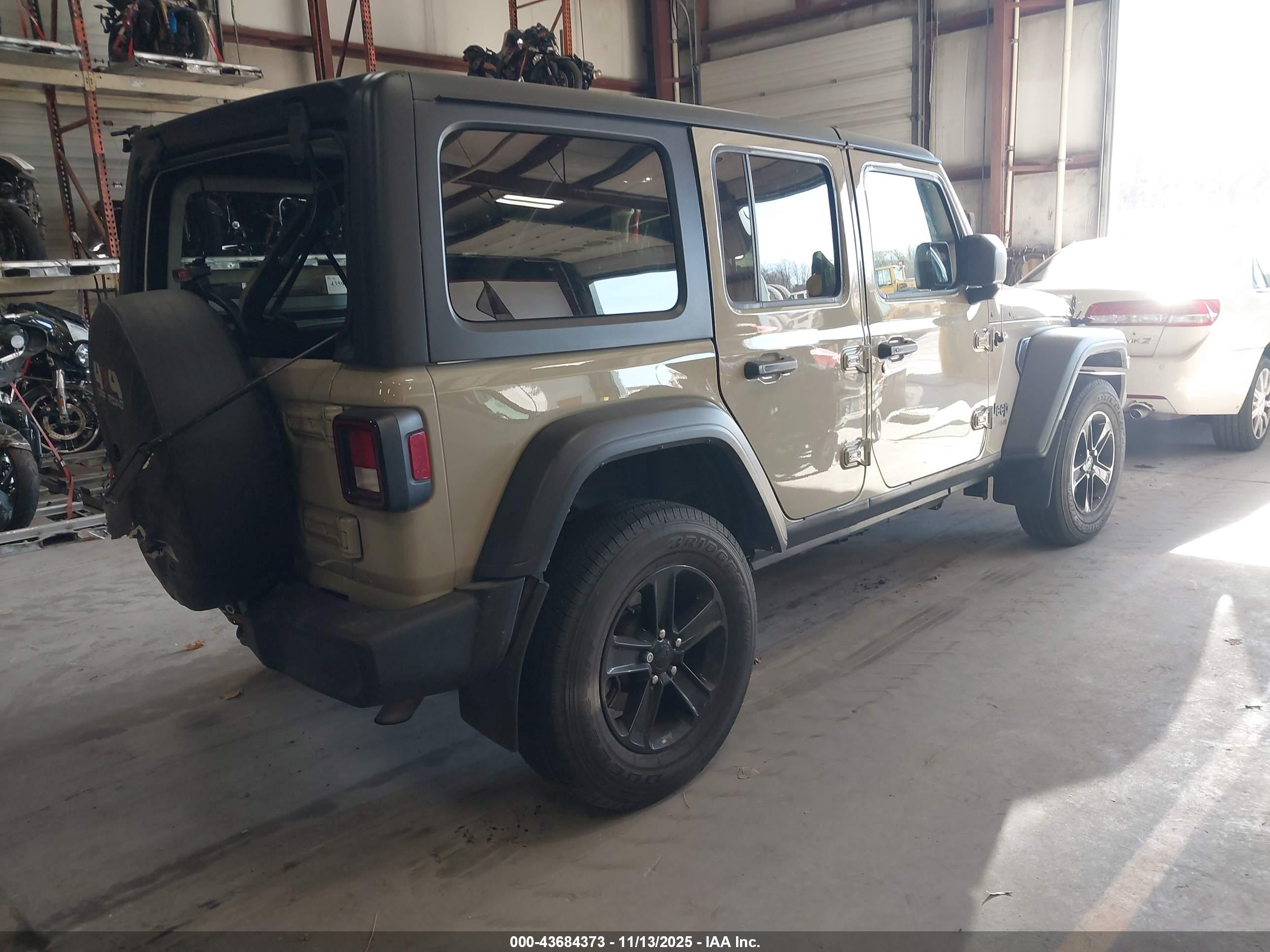 JEEP WRANGLER image 4