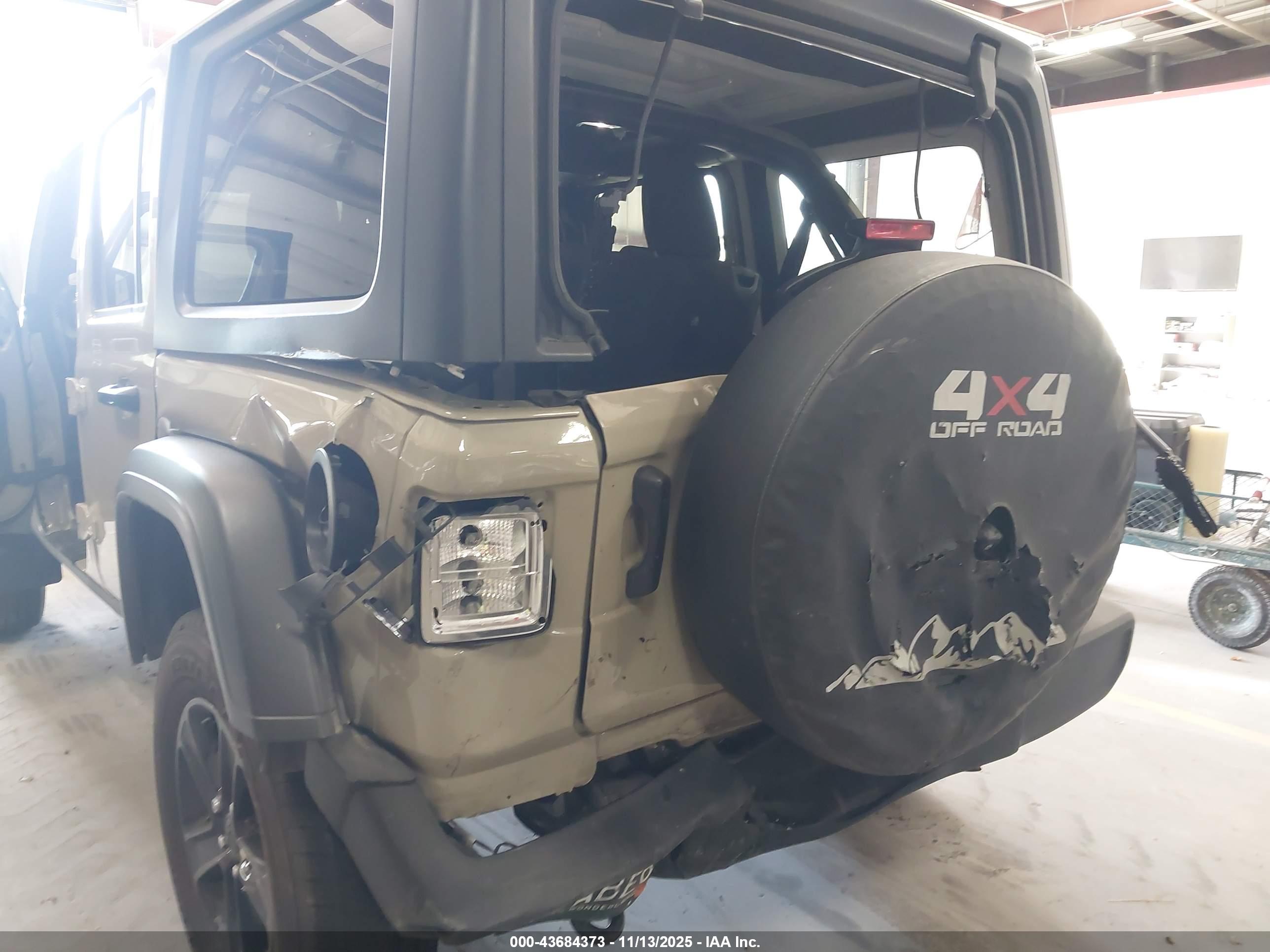 JEEP WRANGLER image 6