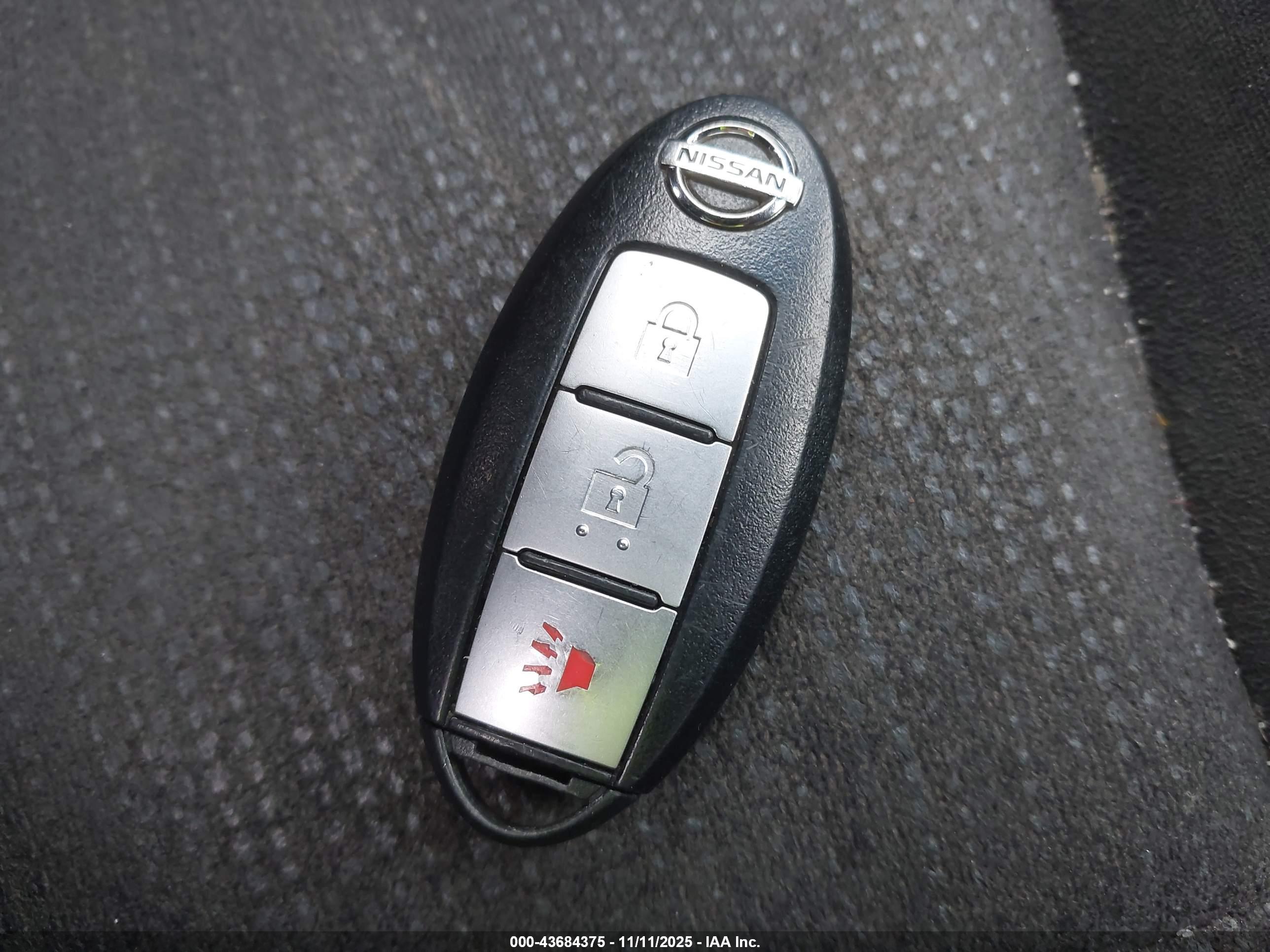 NISSAN ALTIMA image 11