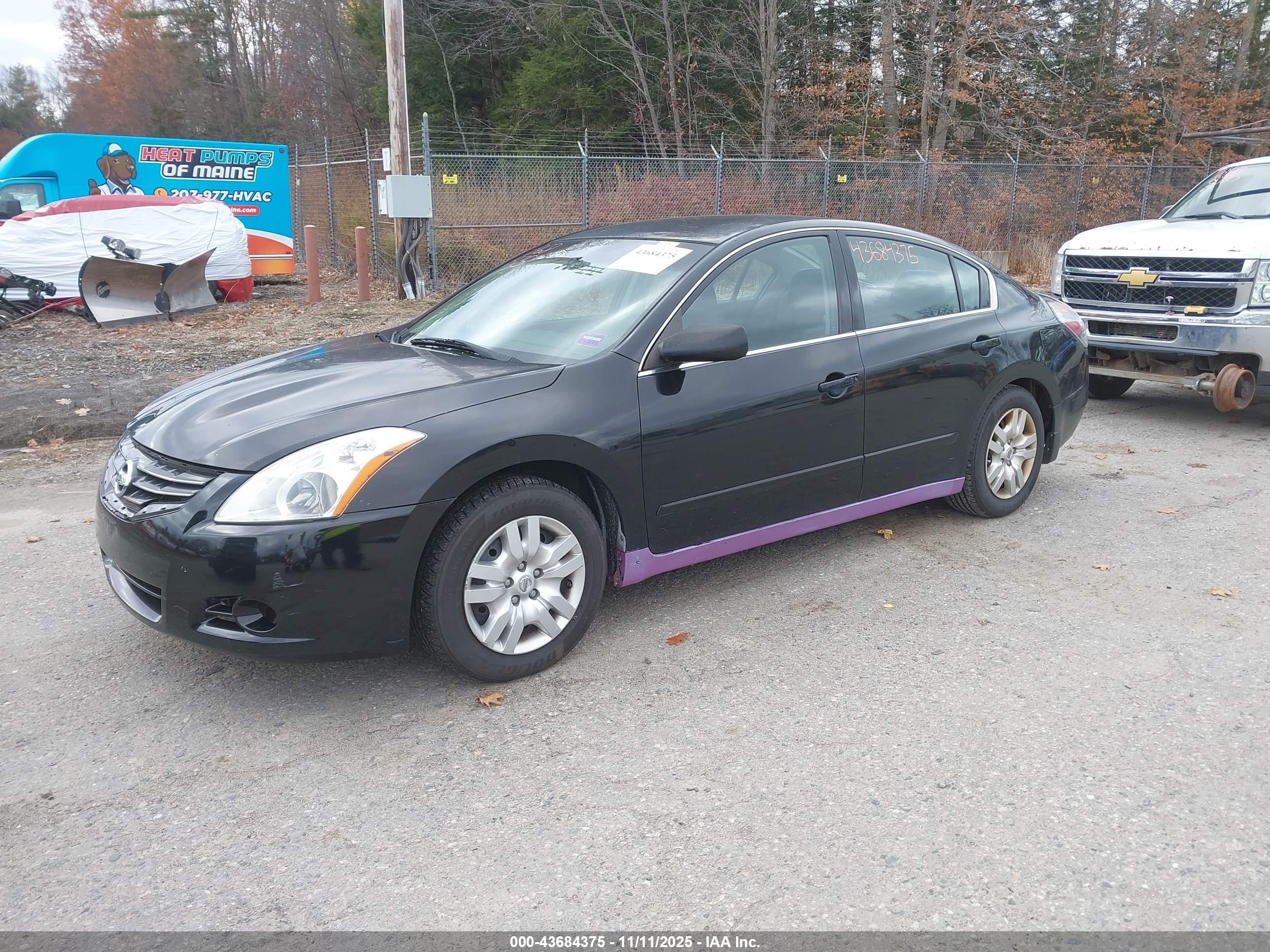 NISSAN ALTIMA image 2