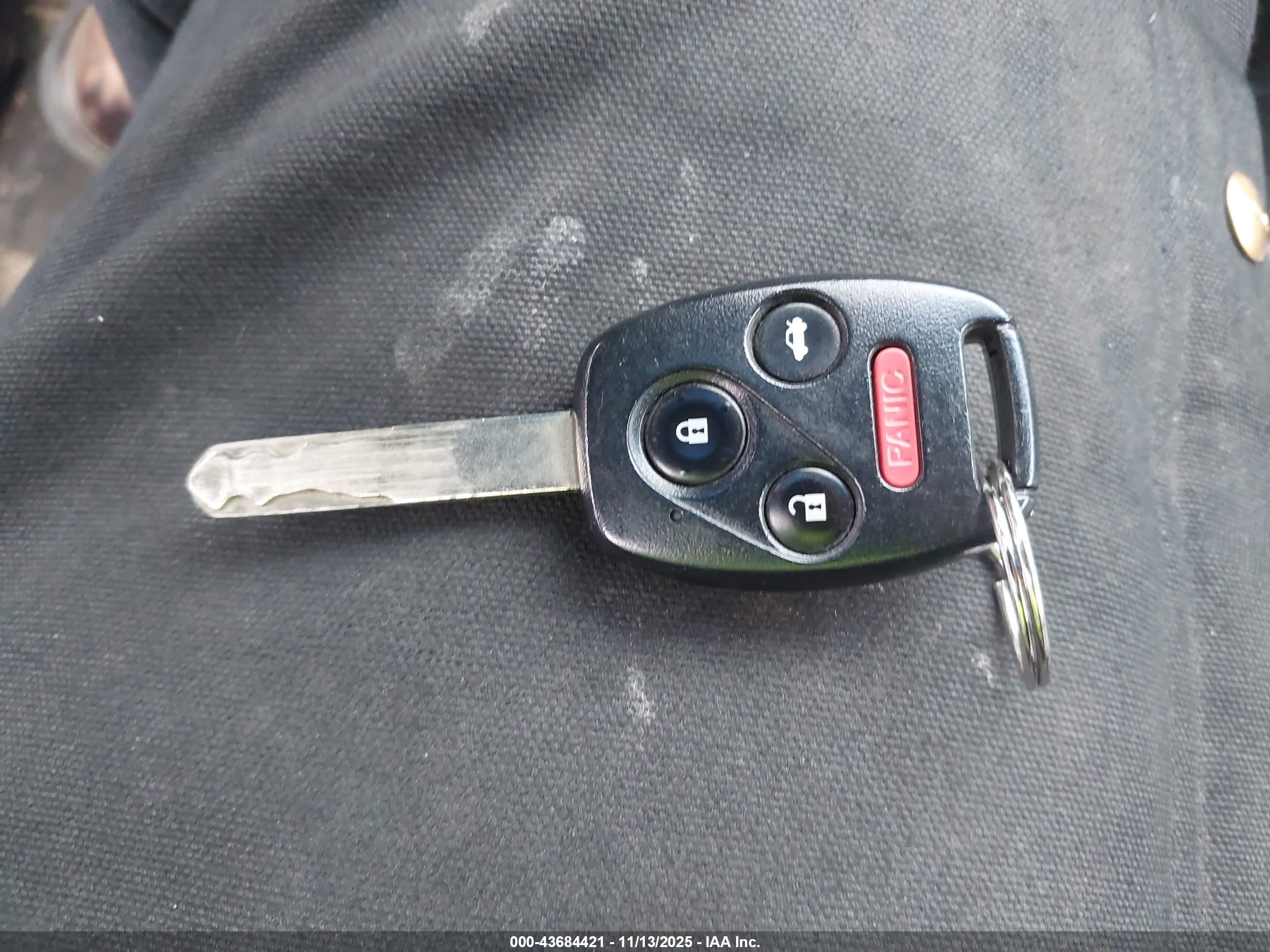 HONDA ACCORD image 11