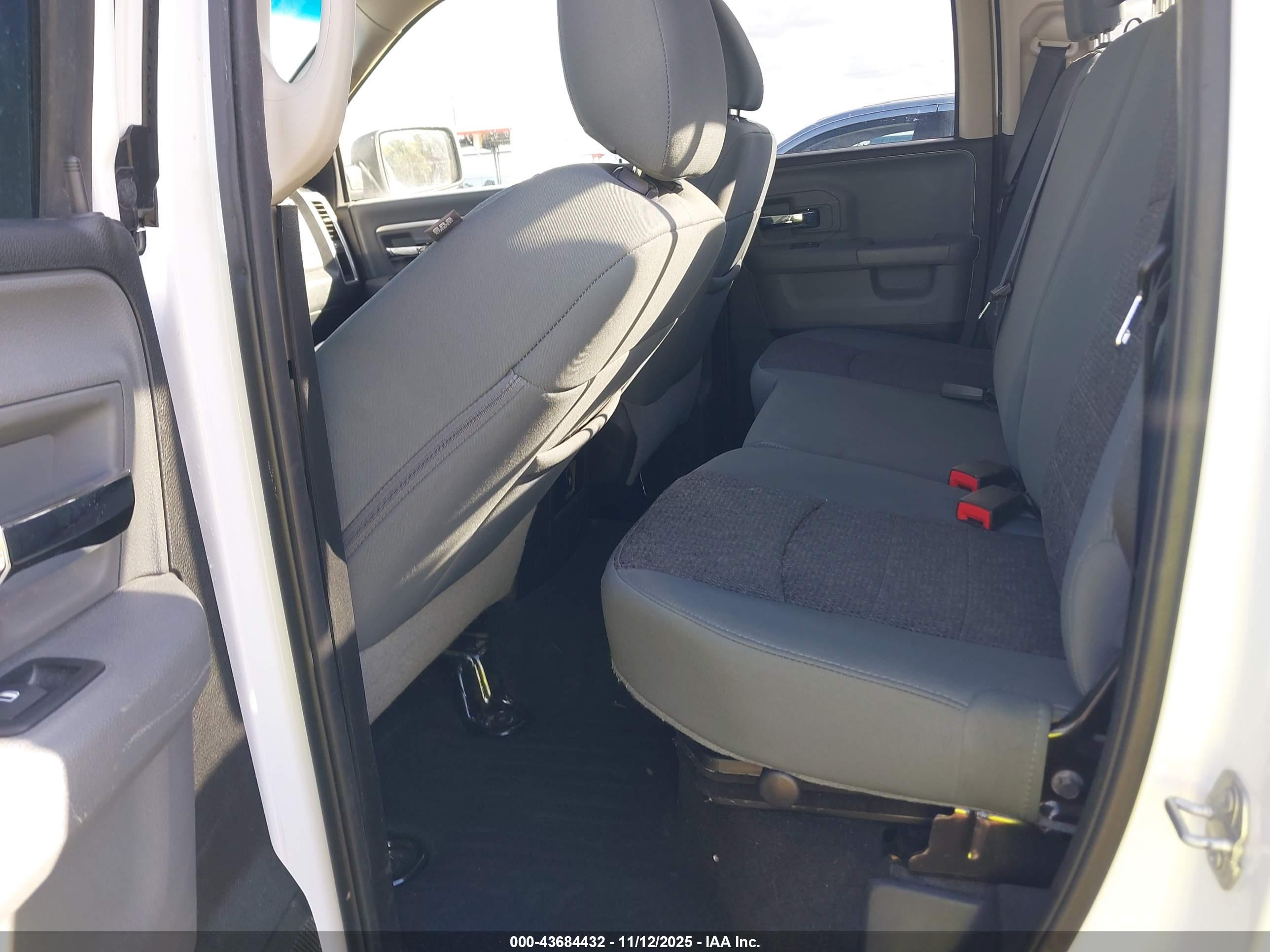 RAM 1500 image 8